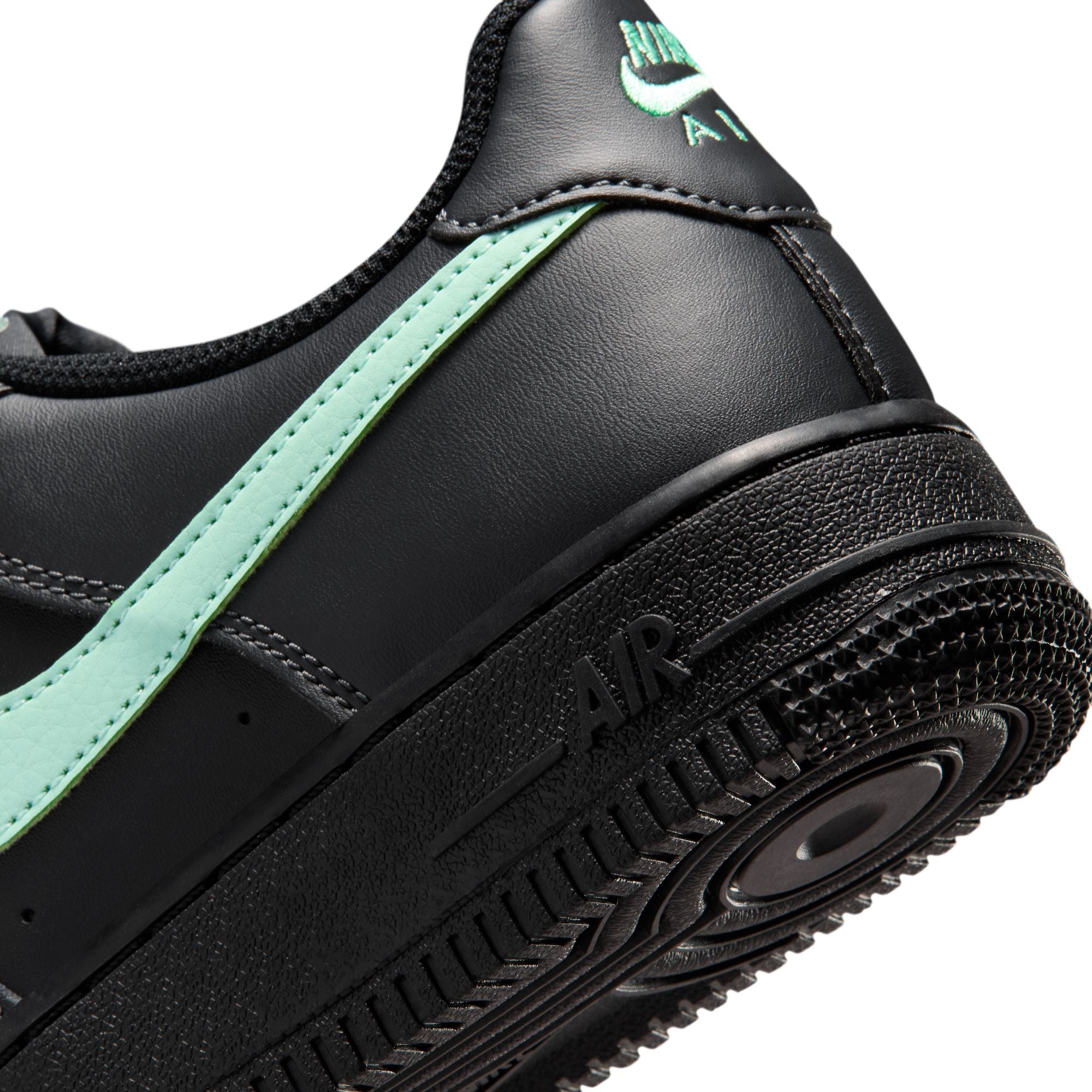 Nike Air Force 1 Gradeschool “Arctic Green”