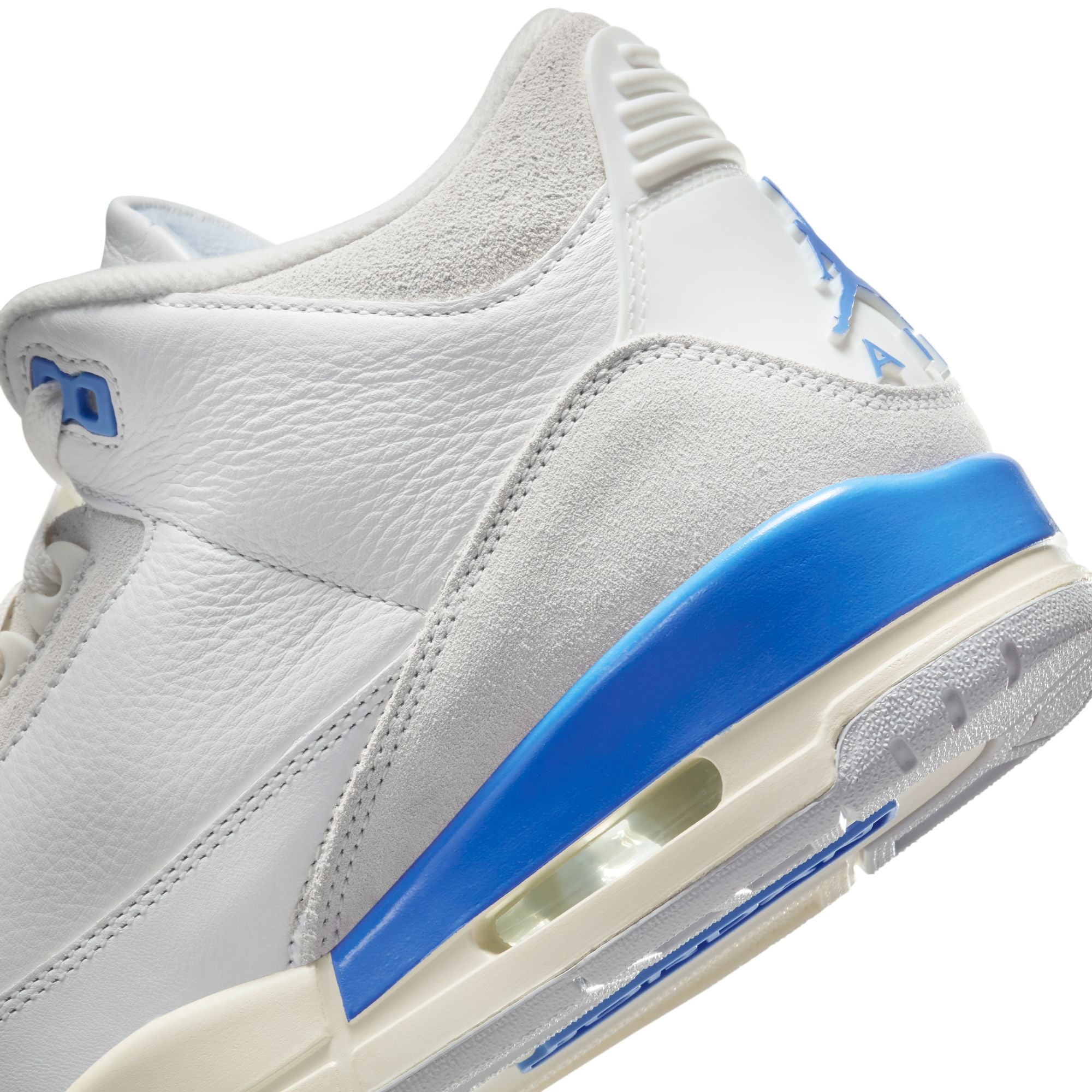 Air Jordan 3 Retro 