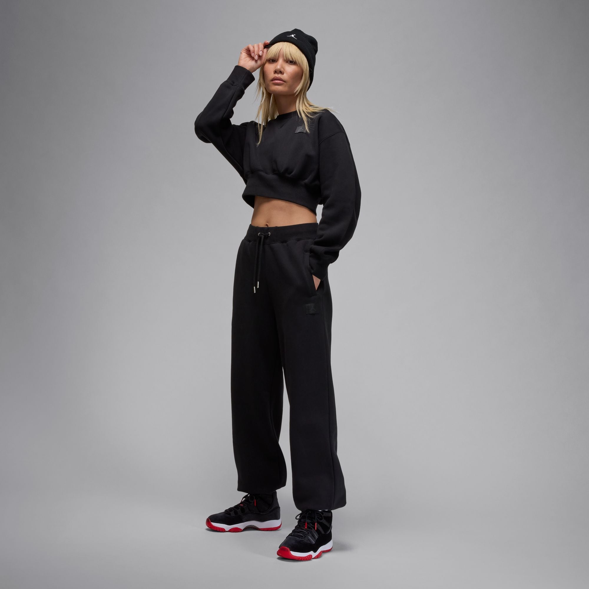 Women Air Jordan 11 Retro Low 'Bred Velvet'