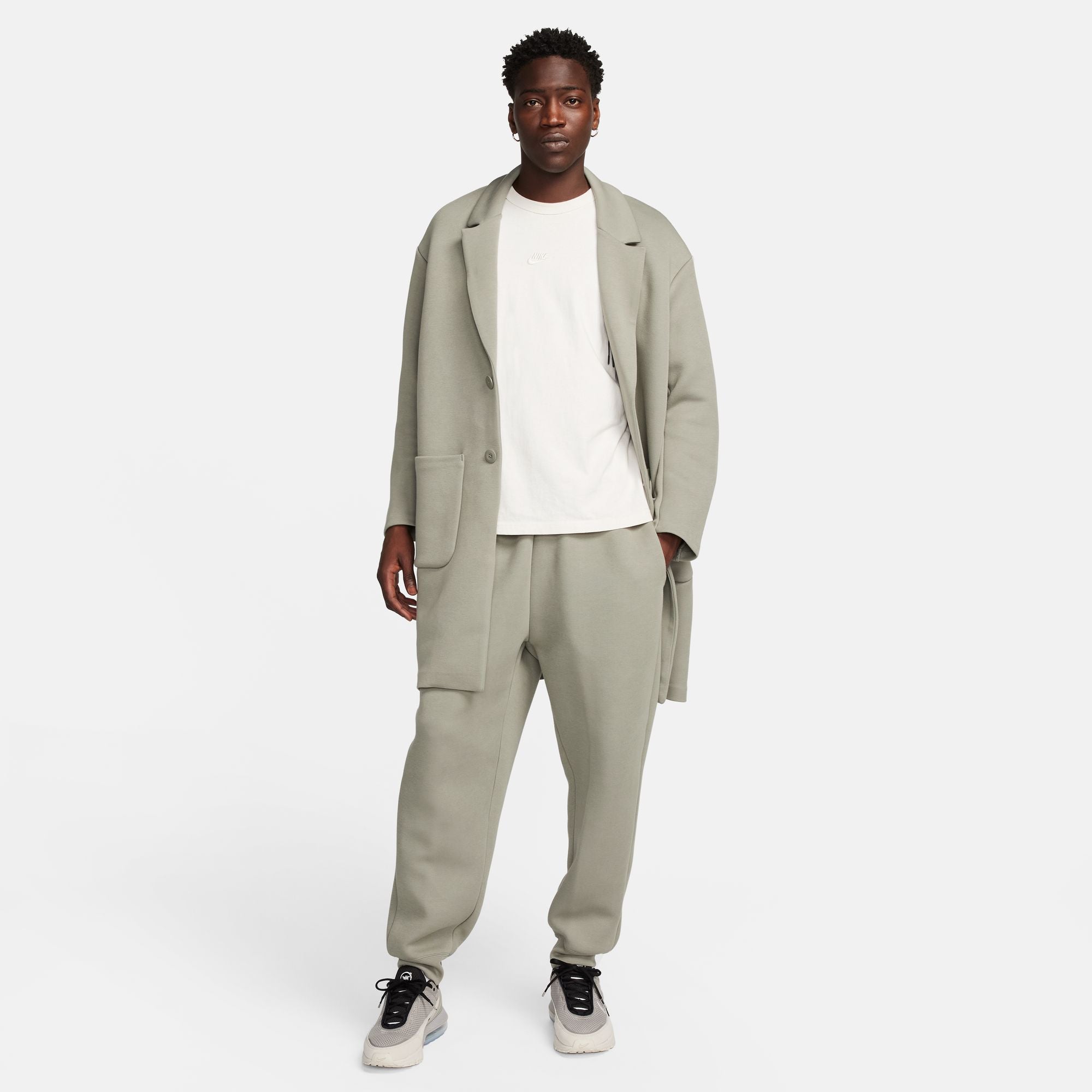 Nike Sportswear Tech Fleece Reimagined Sweatpant