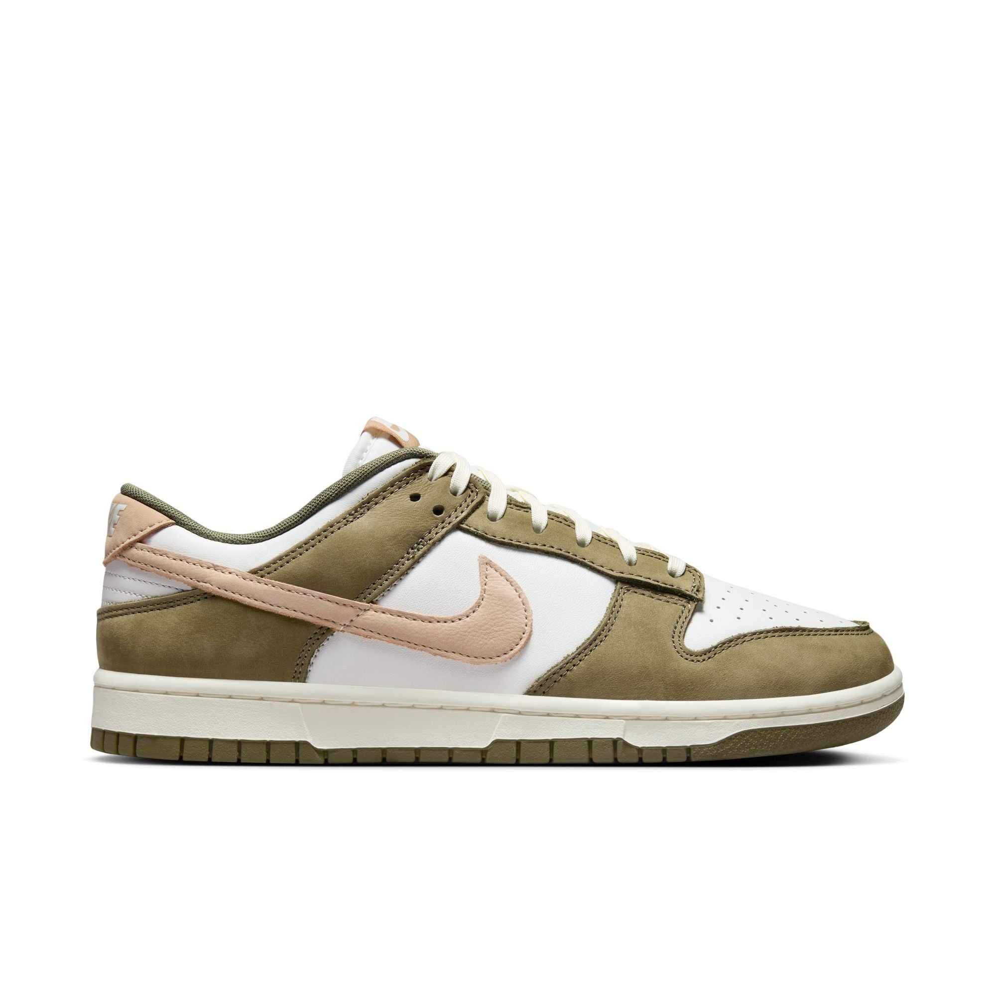 Nike Dunk Low Retro Premium