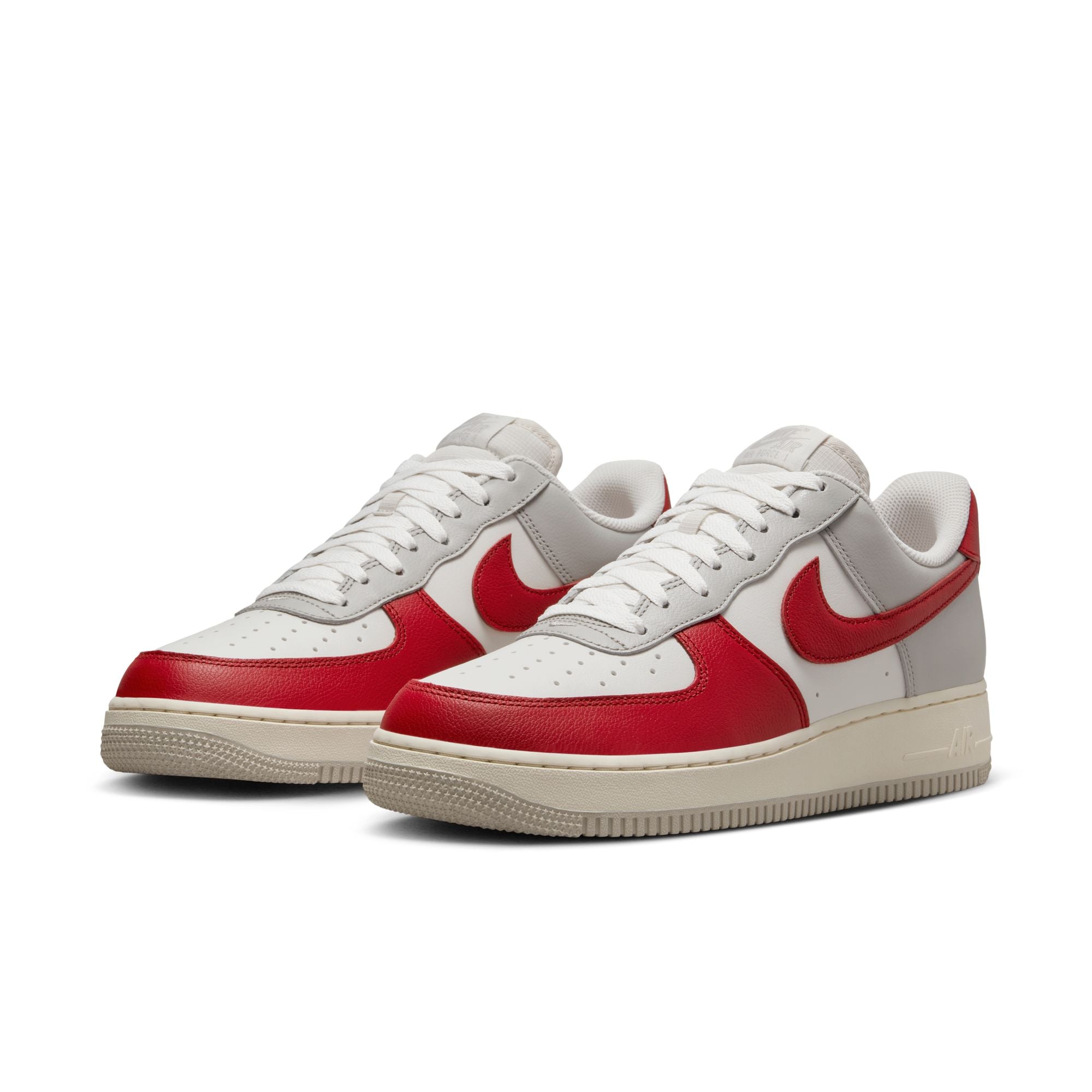 Nike Air Force 1 '07 LV8