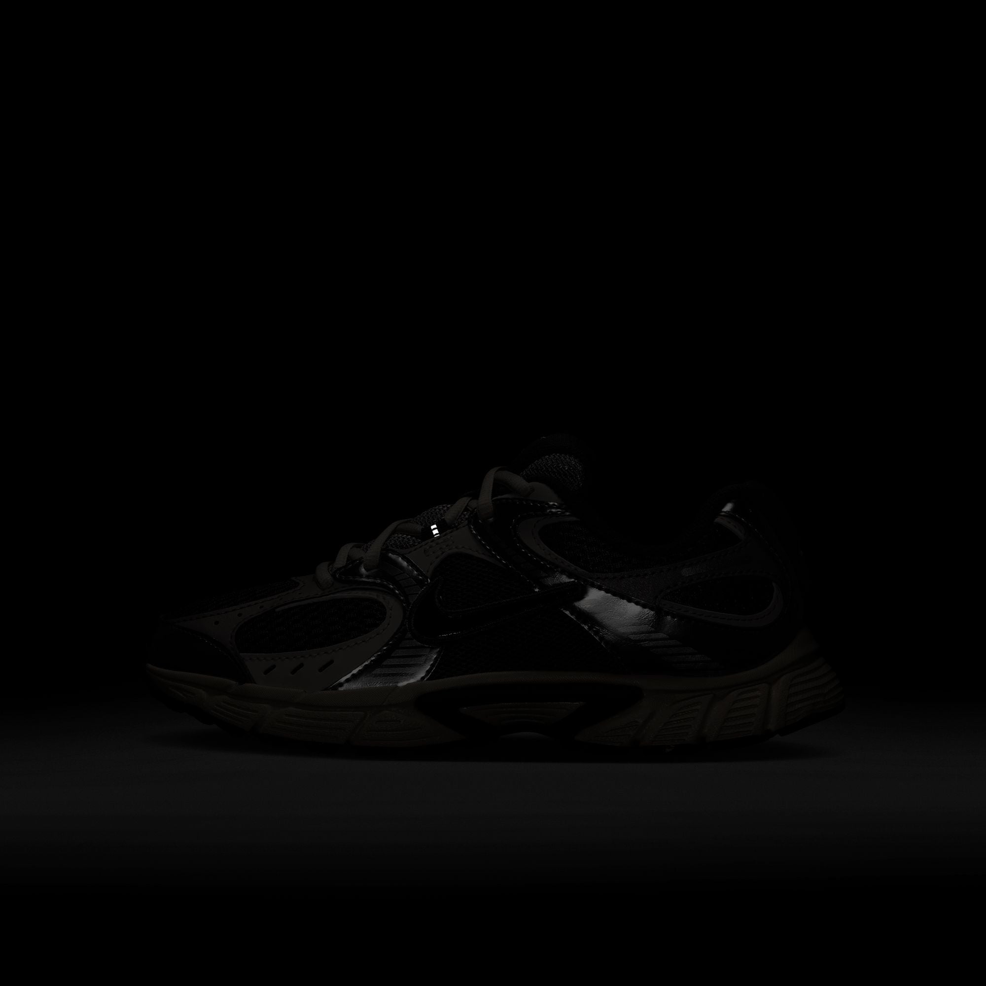 Nike V5 RNR Gradeschool “Cave Stone”