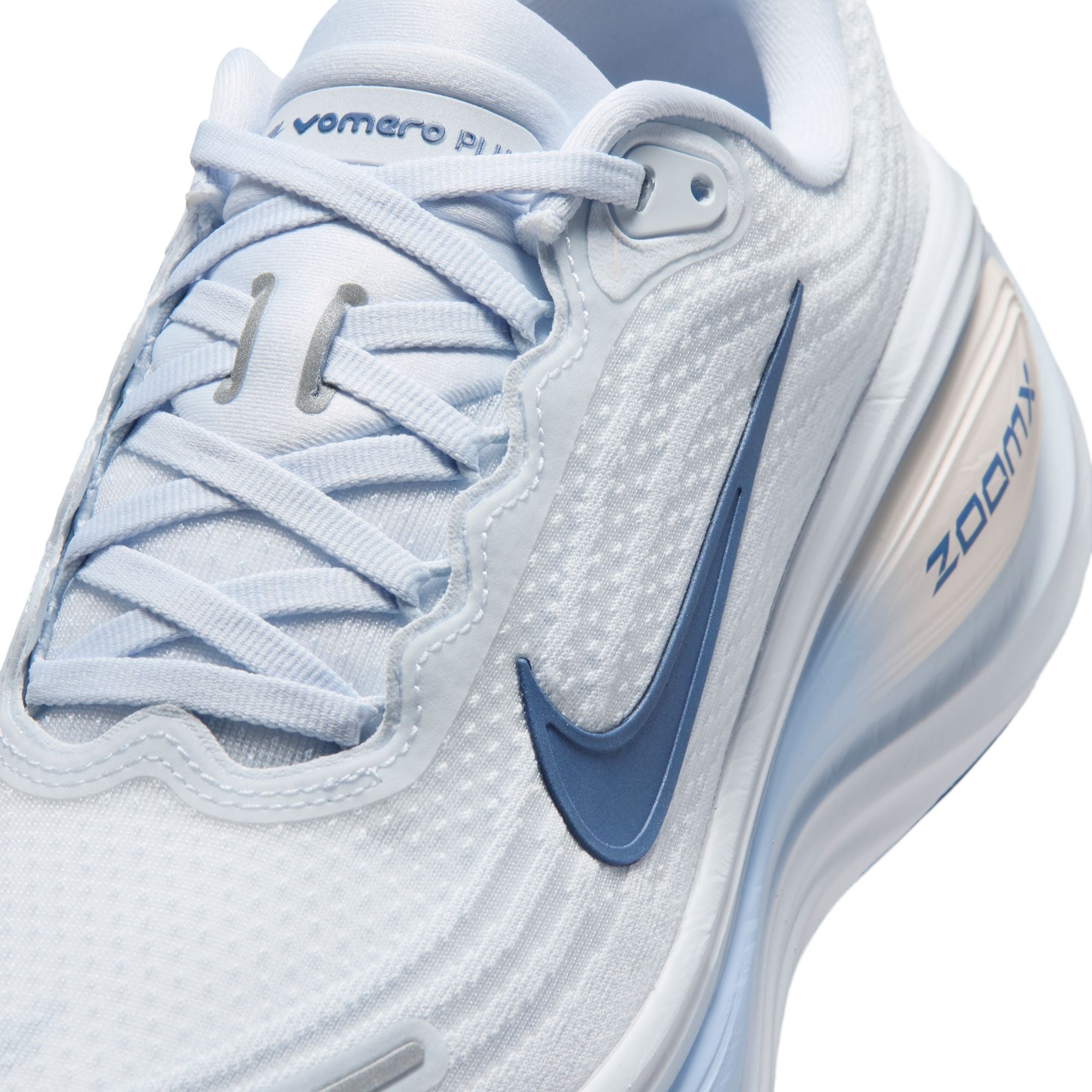 Nike Women Vomero Plus “White Aluminum Misty Navy”