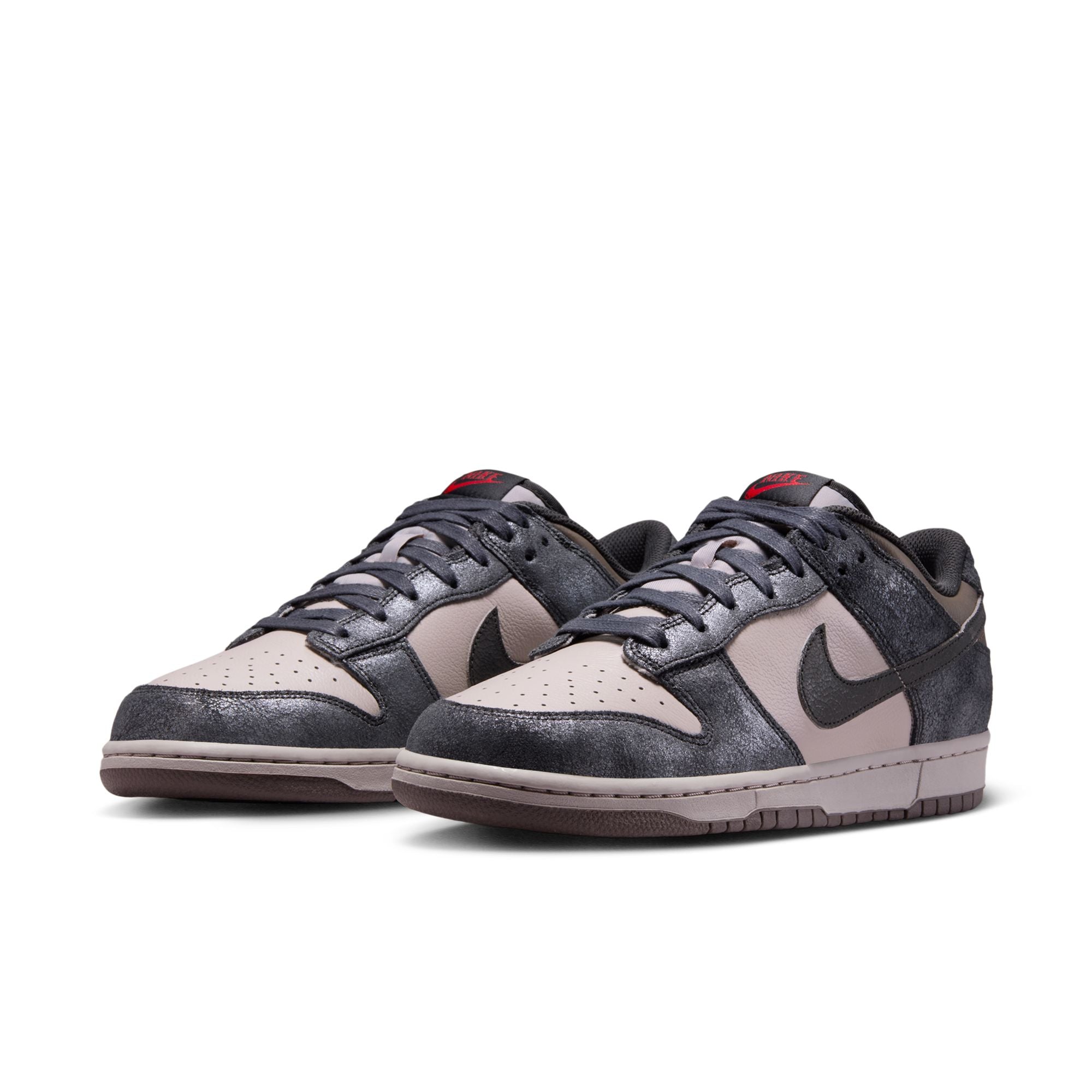 Nike Dunk Low Retro NYC CBGB
