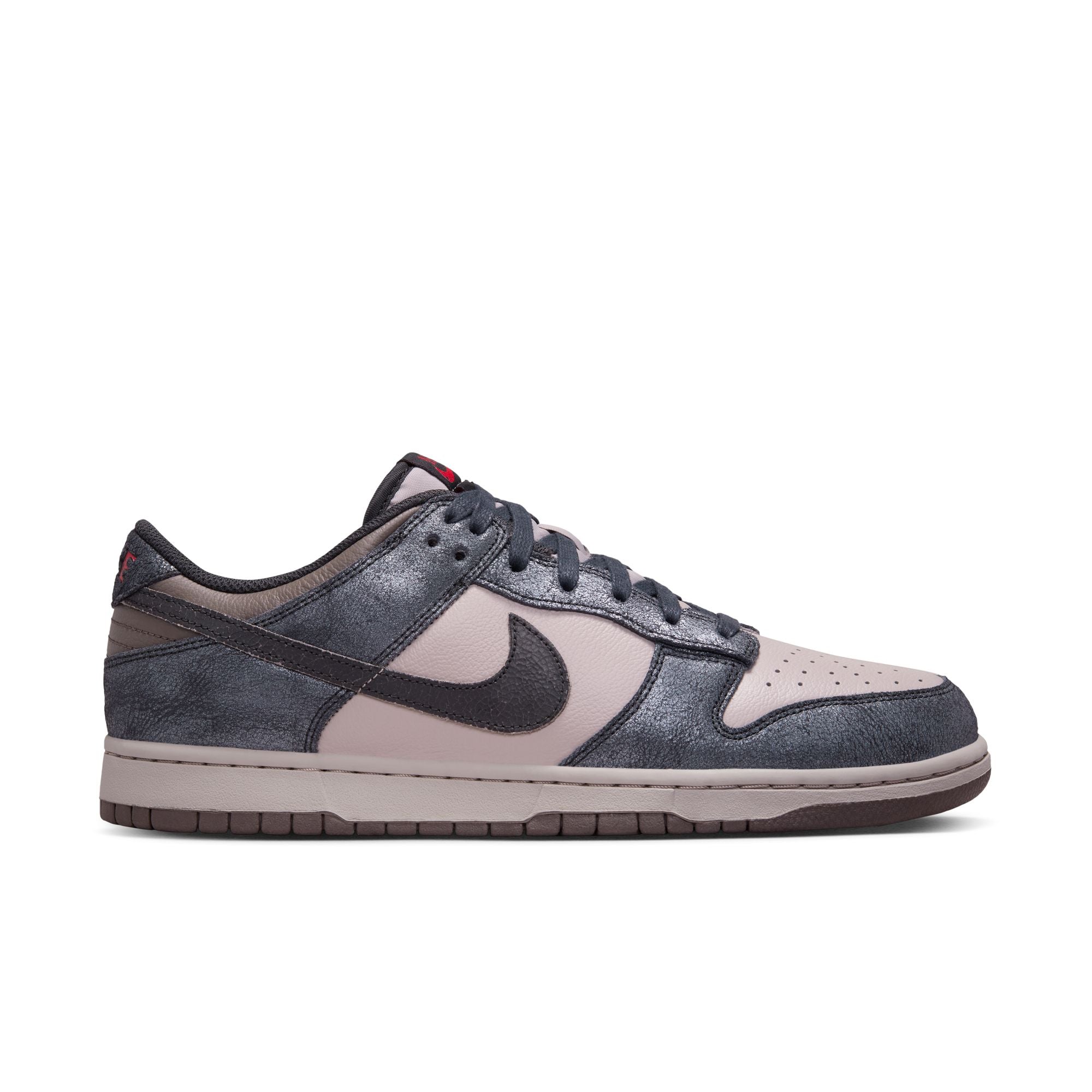 Nike Dunk Low Retro NYC CBGB