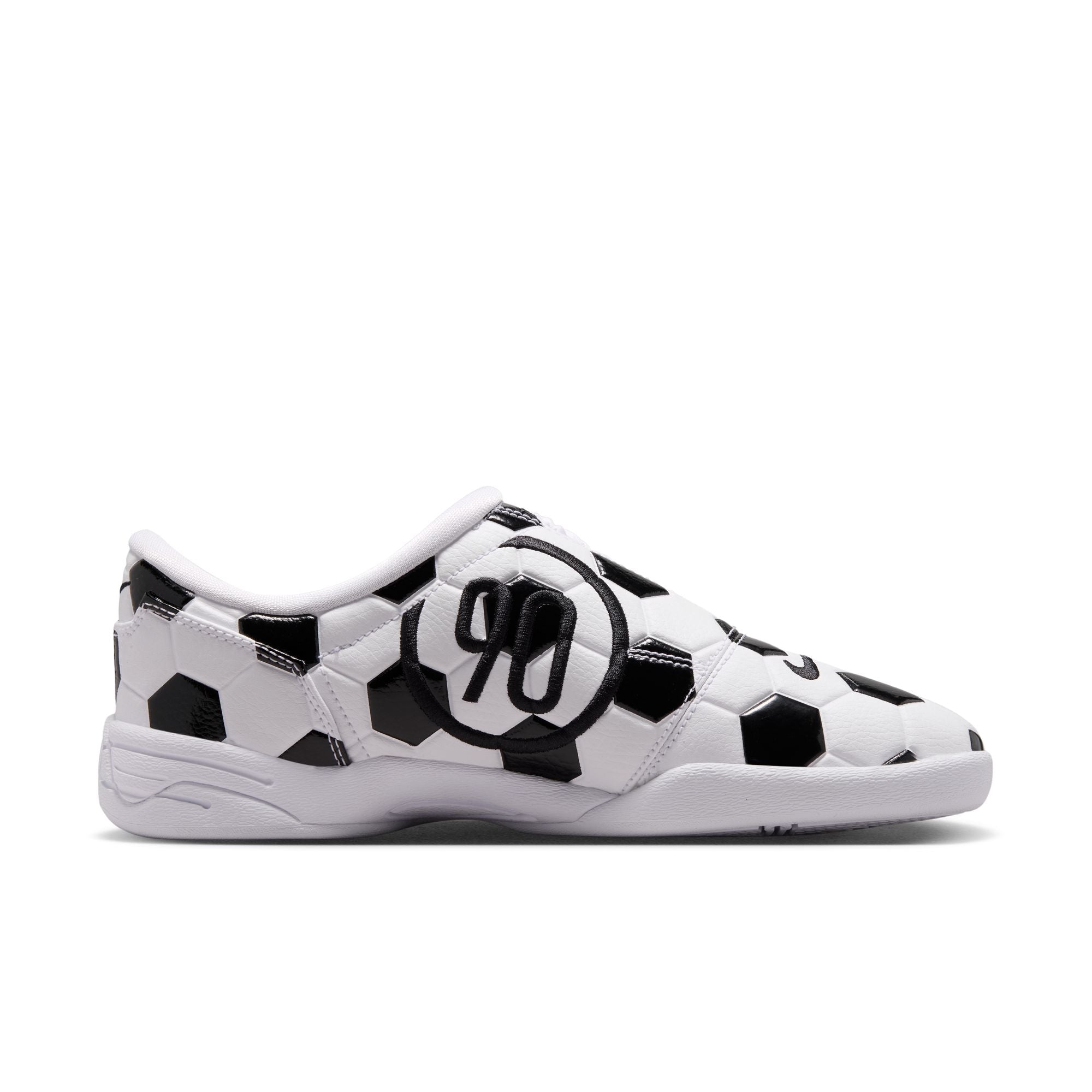 Nike Womens Total 90 “White Black”