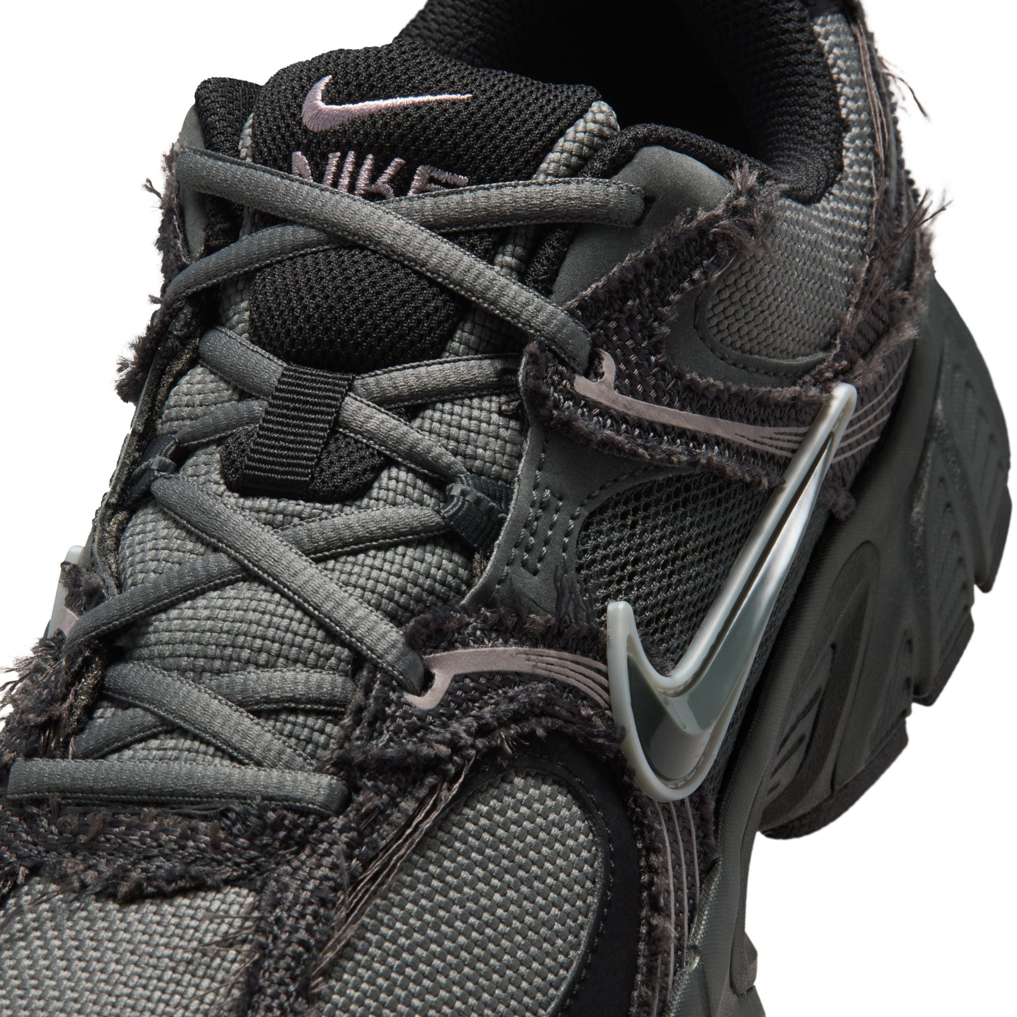 Nike V5 RNR “Anthracite”