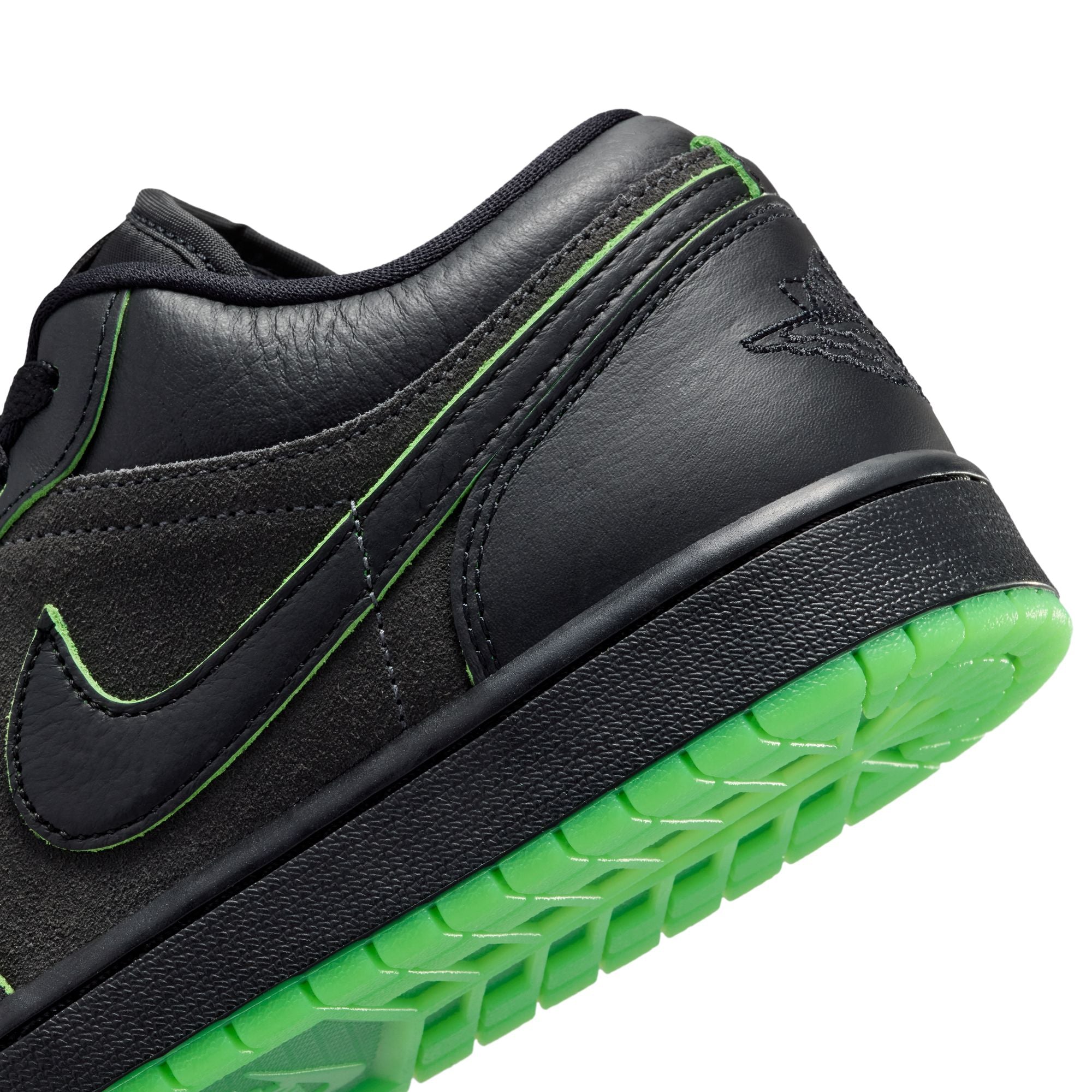 Air Jordan 1 Low SE “Scream Green”