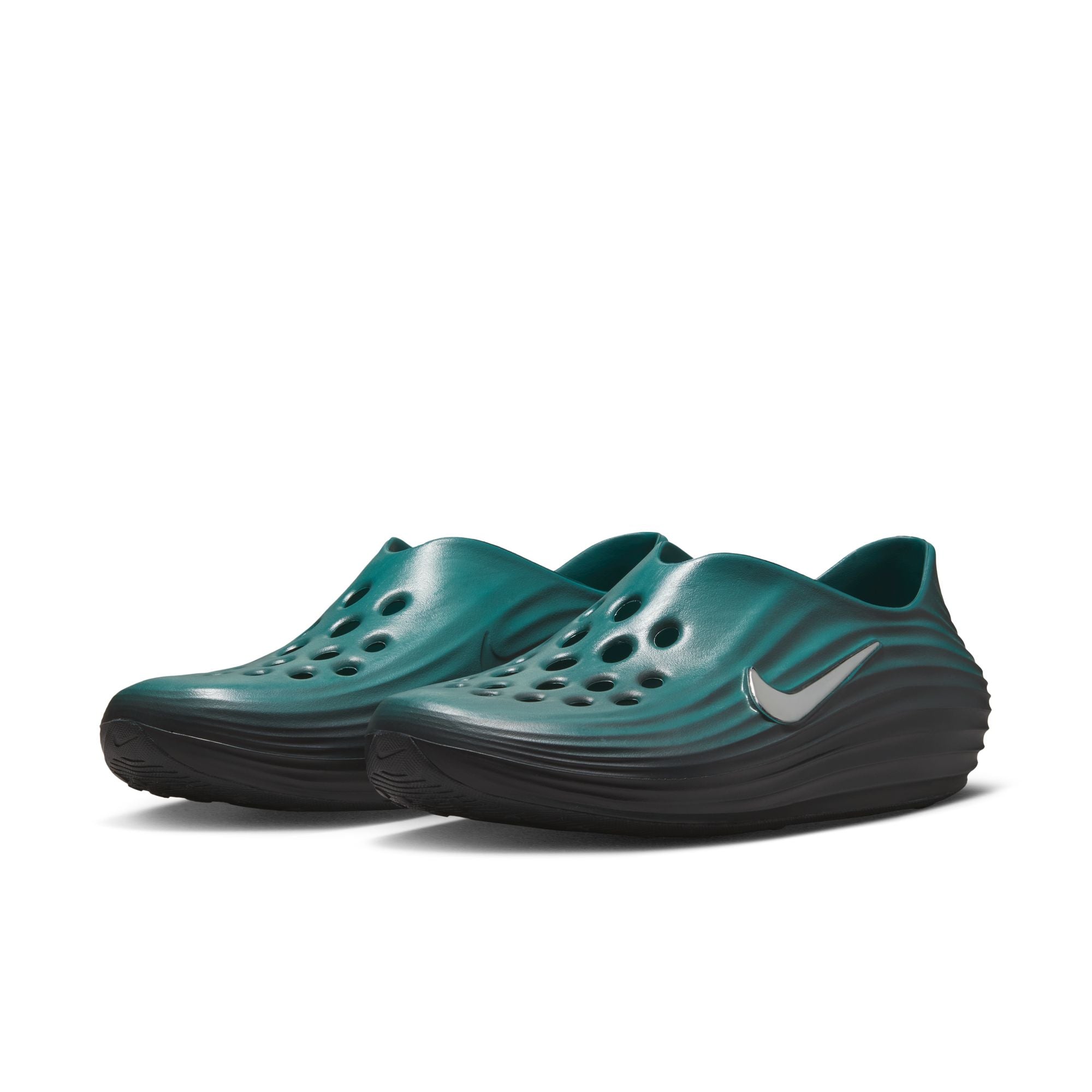 Nike ReactX Rejuven8 “Off Noir”