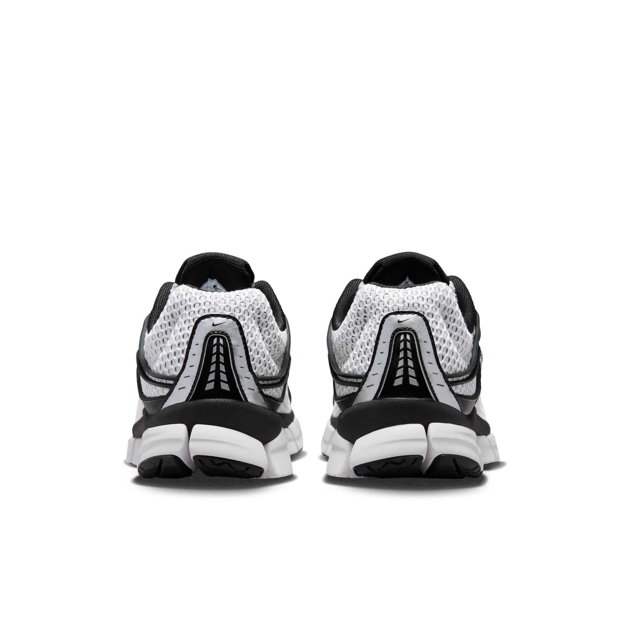 Nike Zoom Skylon 11 “White Black”