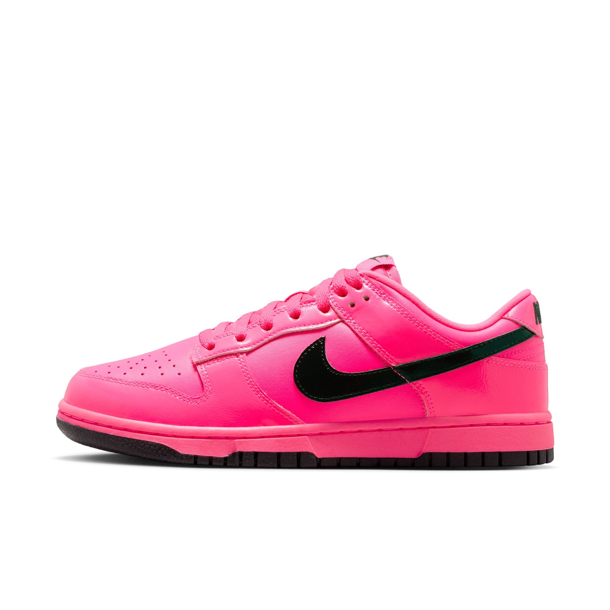 Women Nike Dunk Low “Pink Blast”