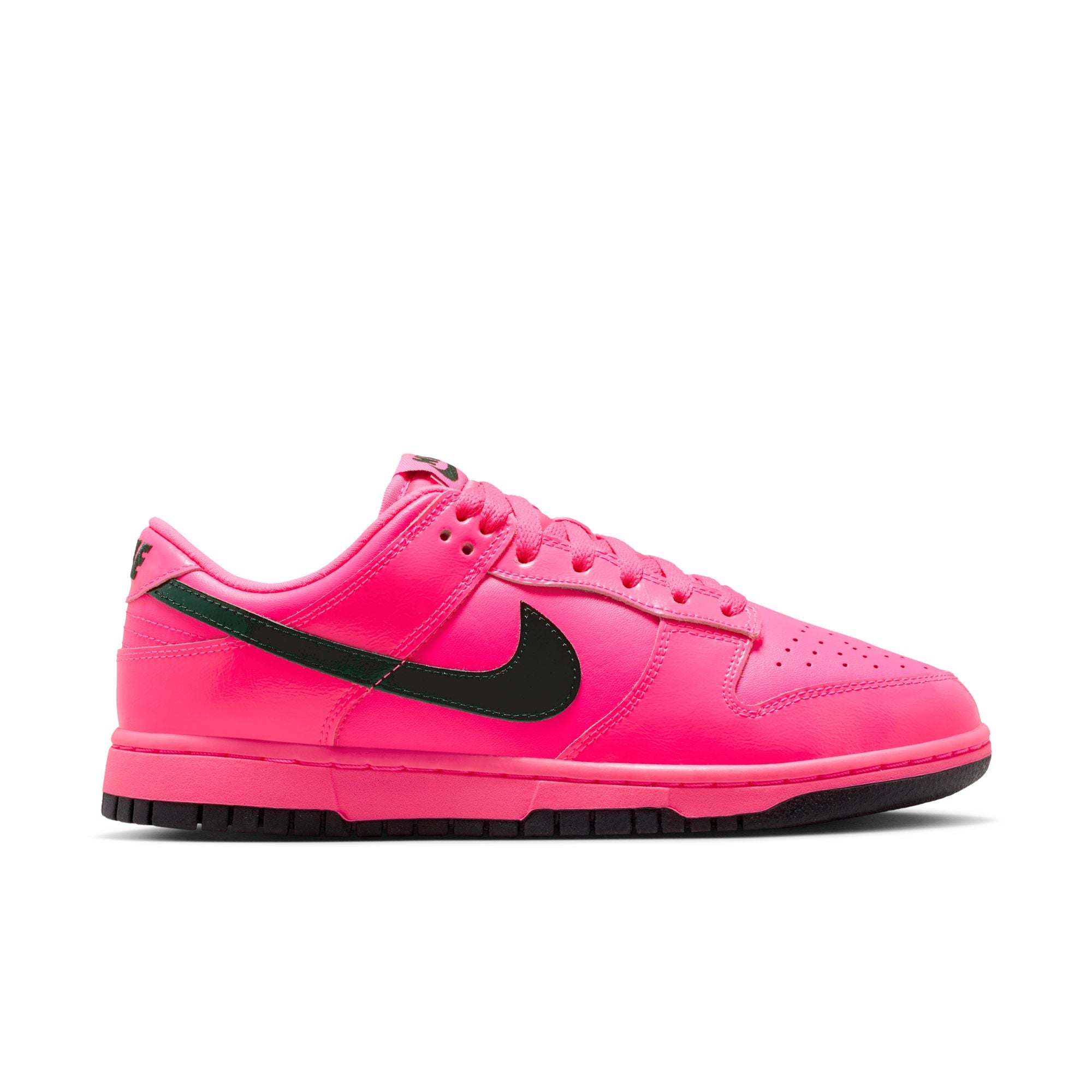Women Nike Dunk Low “Pink Blast”