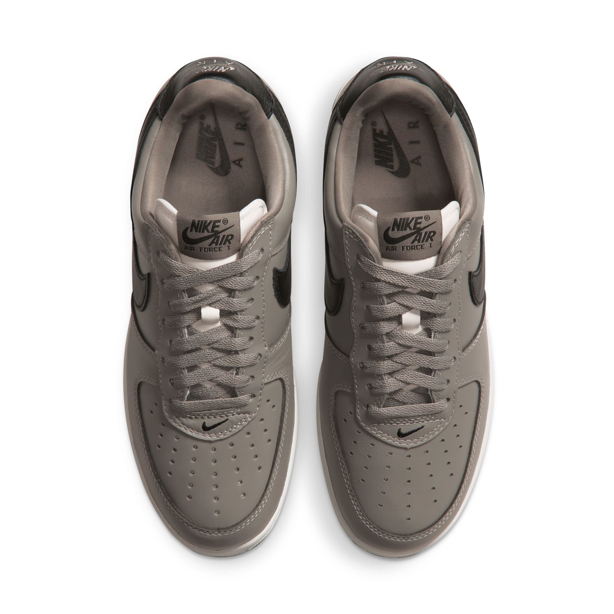 Nike Air Force 1 ’01 “Light Army”