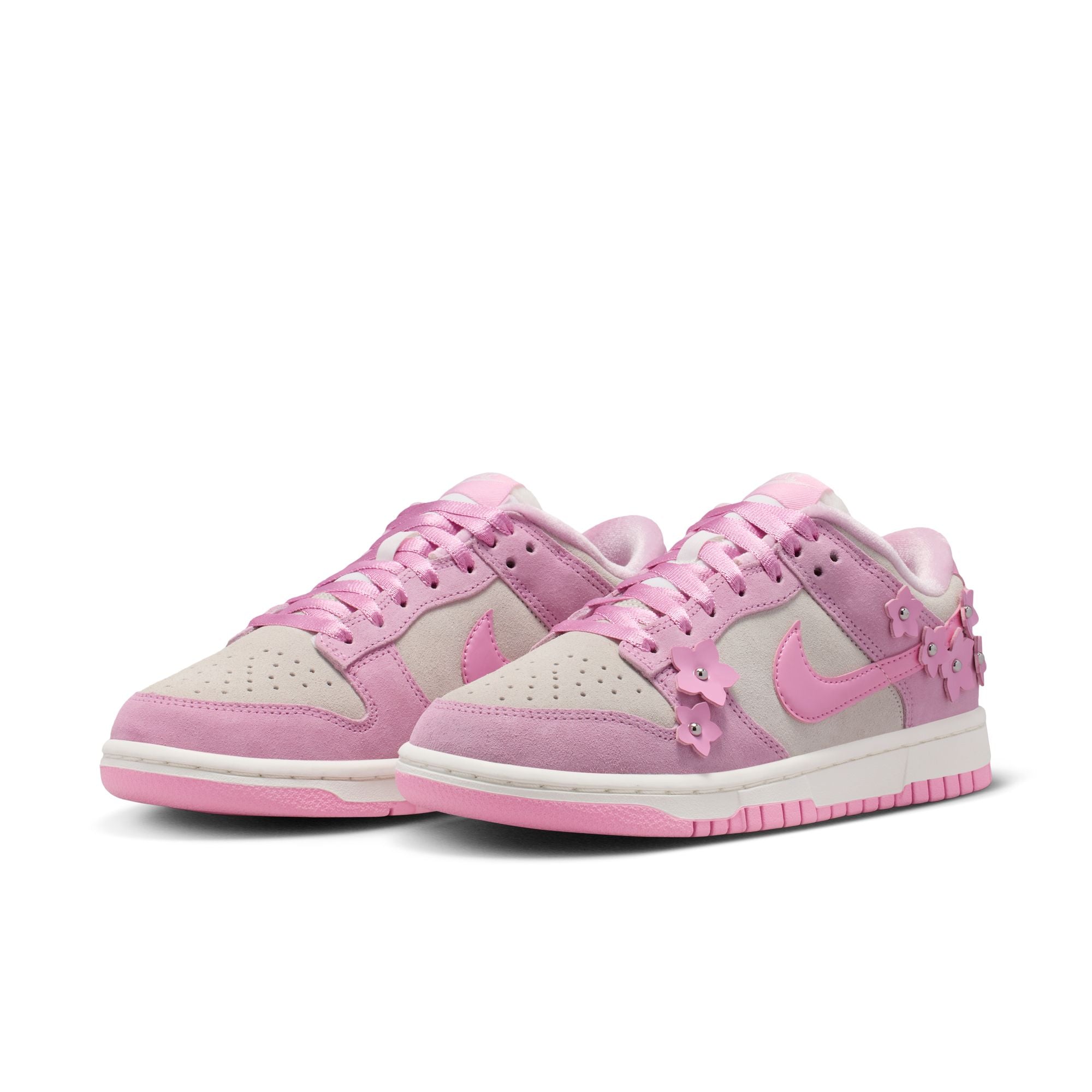 Nike Womens Dunk Low SE 