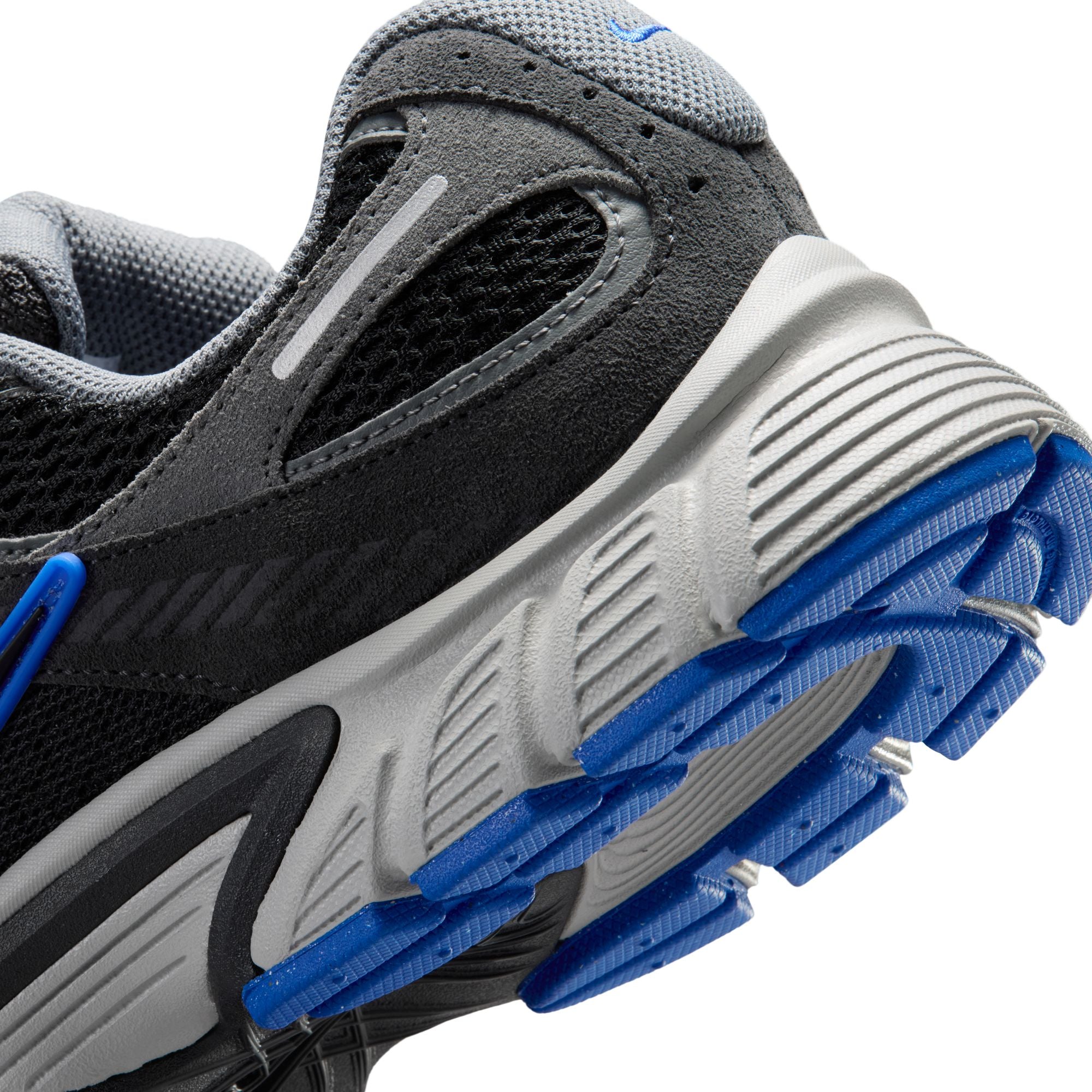 Nike V5 RNR Suede “Smoke Grey”