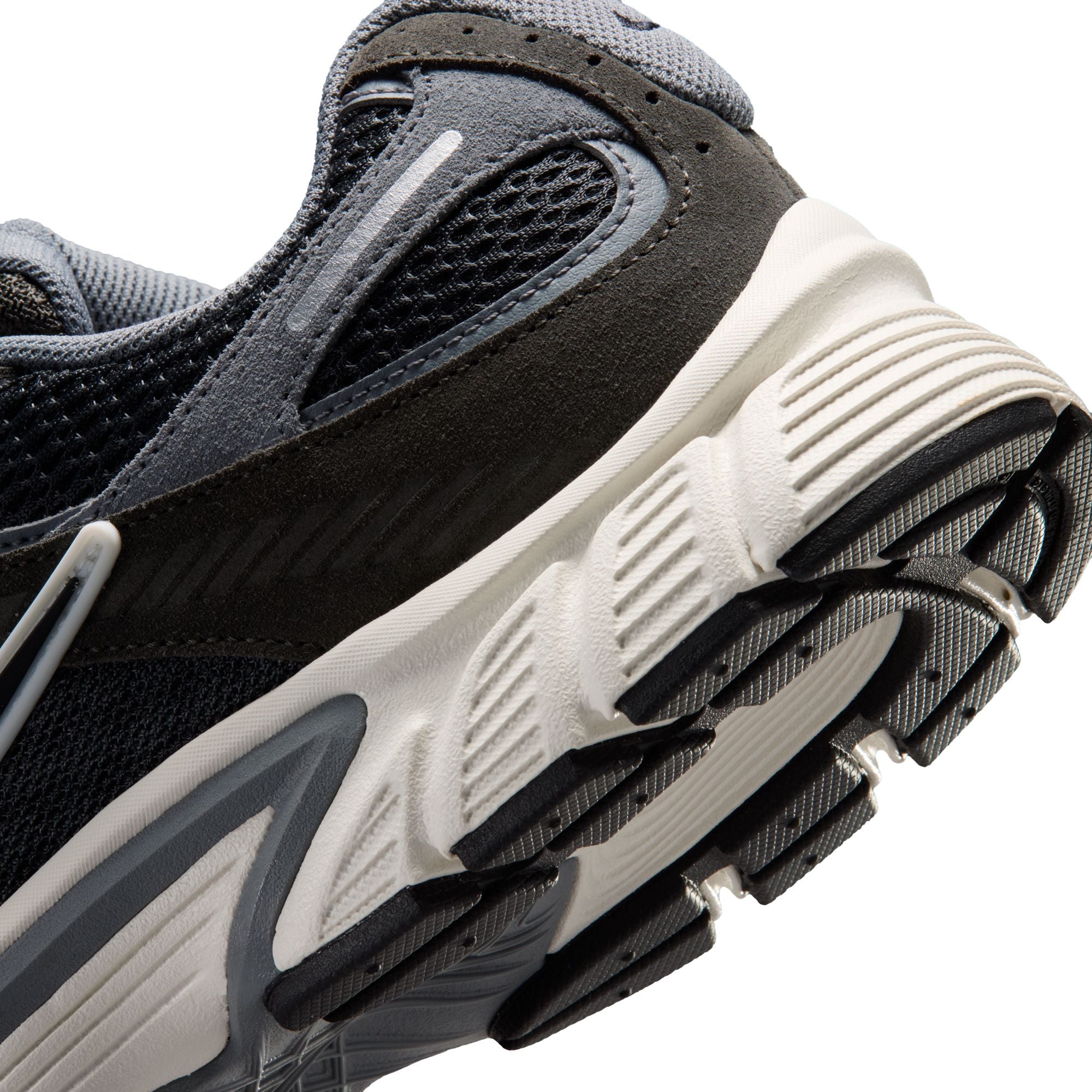Nike V5 RNR Suede “Anthracite”