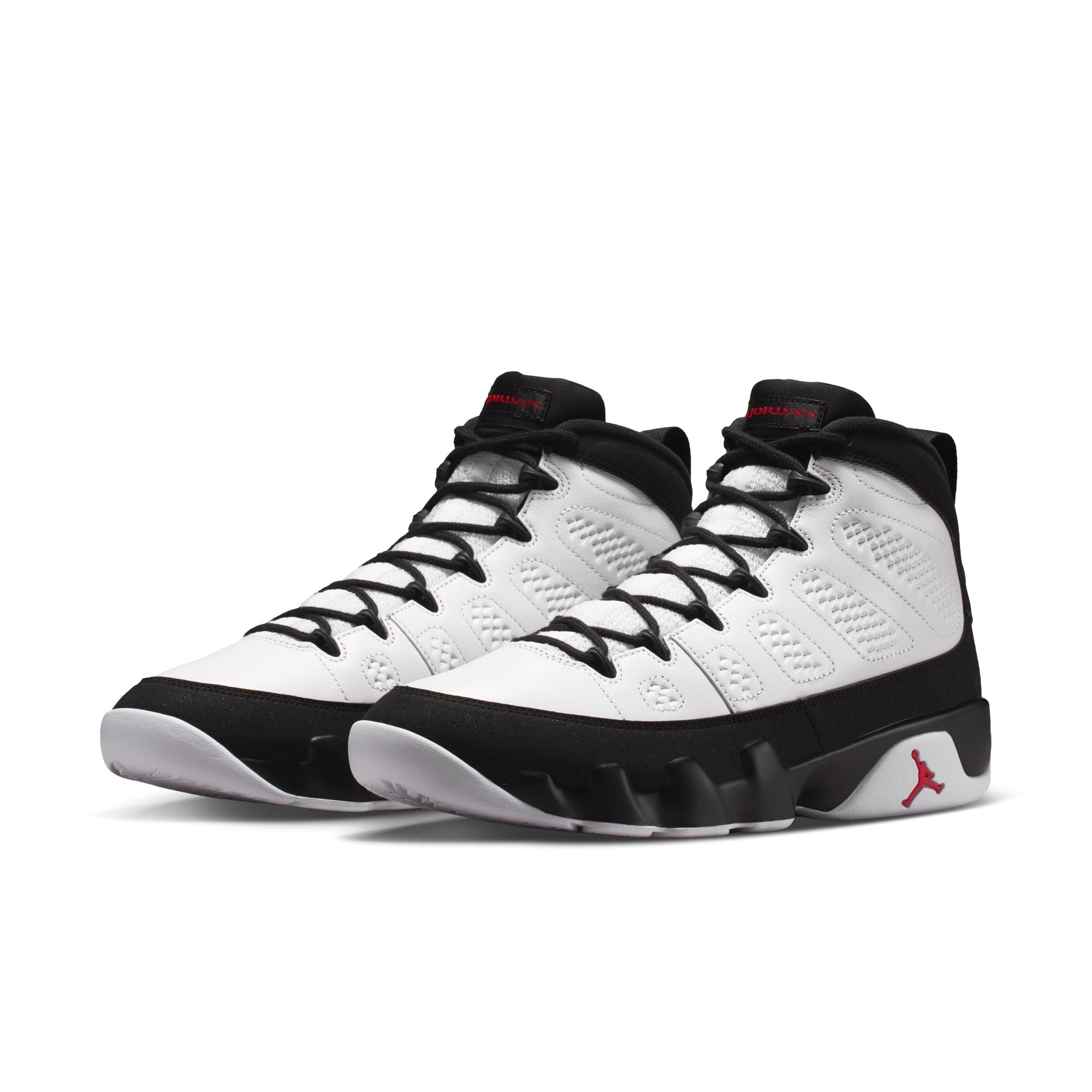 Air Jordan 9 Retro OG “Space Jam”