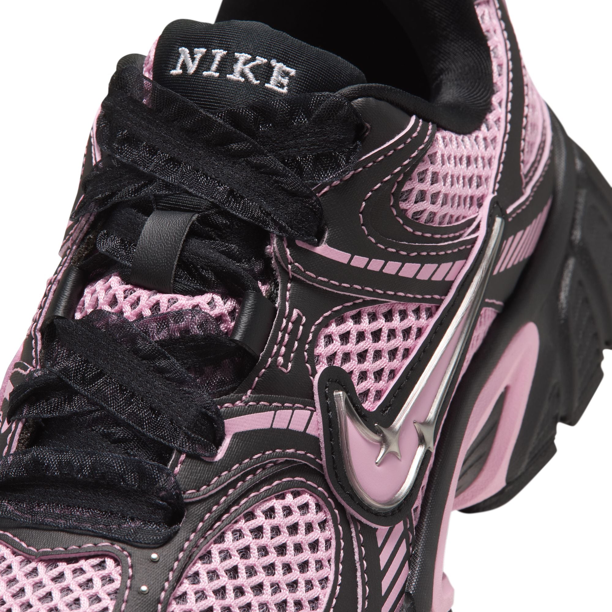 Nike Womens V5 RNR “Medium Soft”