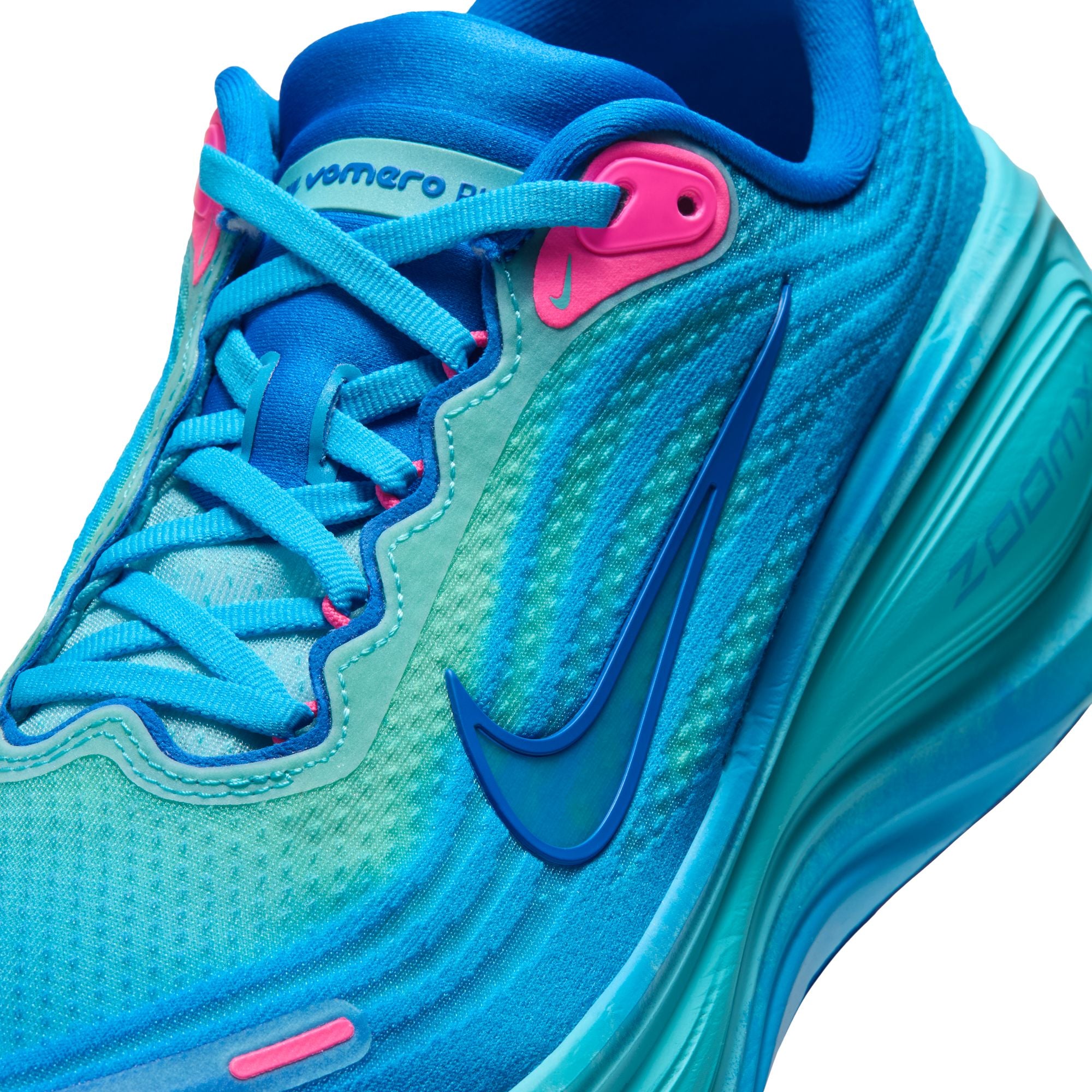 Nike Vomero Plus “Blue Glow”