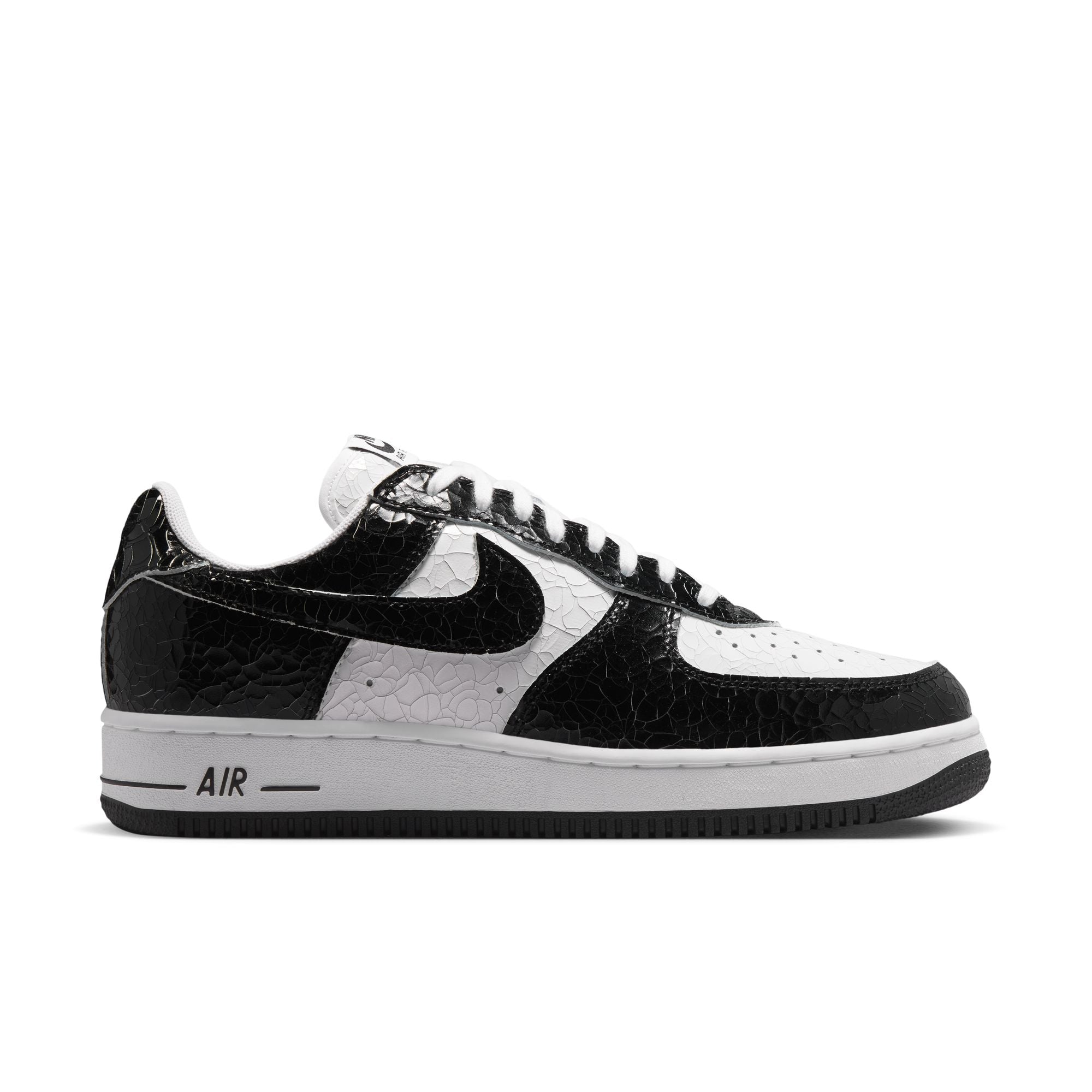 Nike Air Force 1 “Cracked Leather Black”