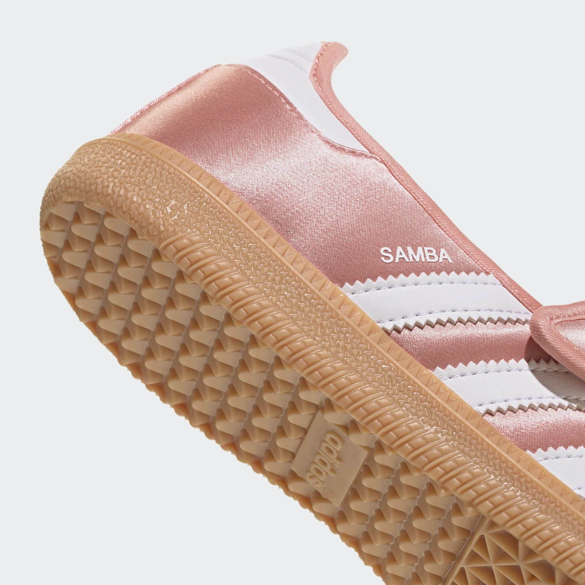 SAMBA JANE J WONMAU/FTWWHT/GUM3