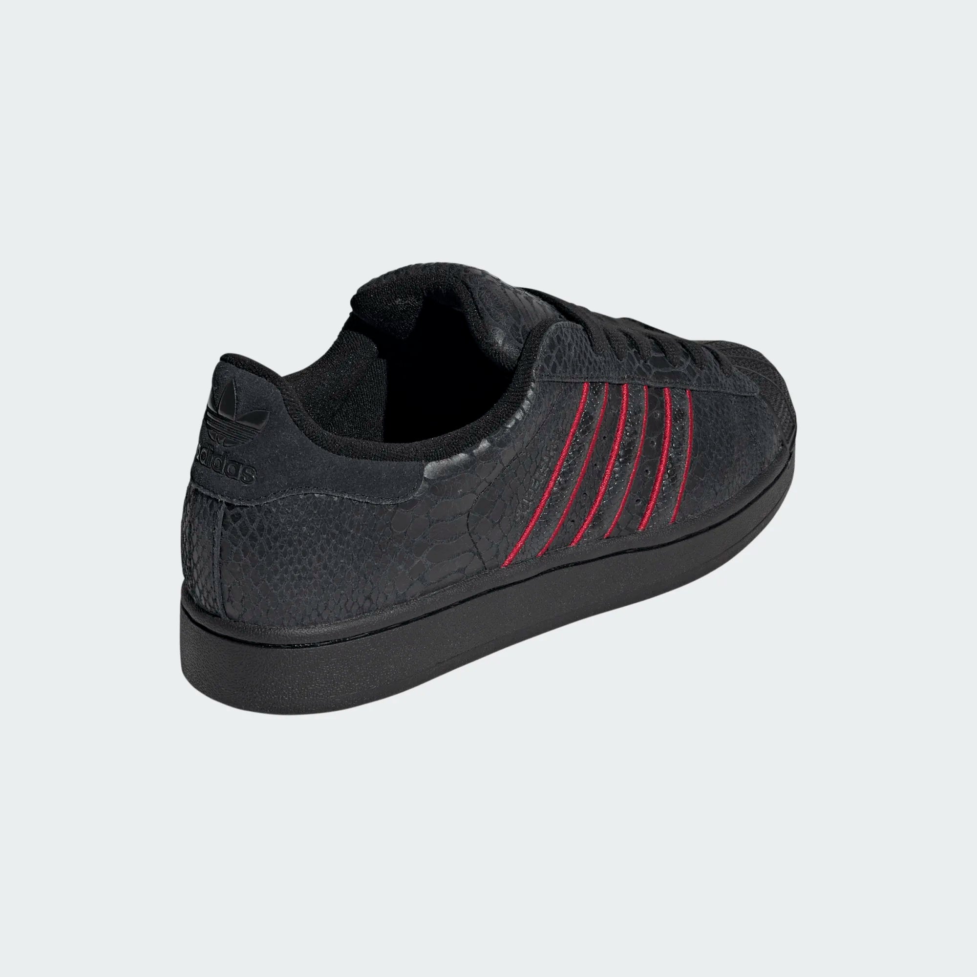 SUPERSTAR II CBLACK/TMVIRE/UTIBLK