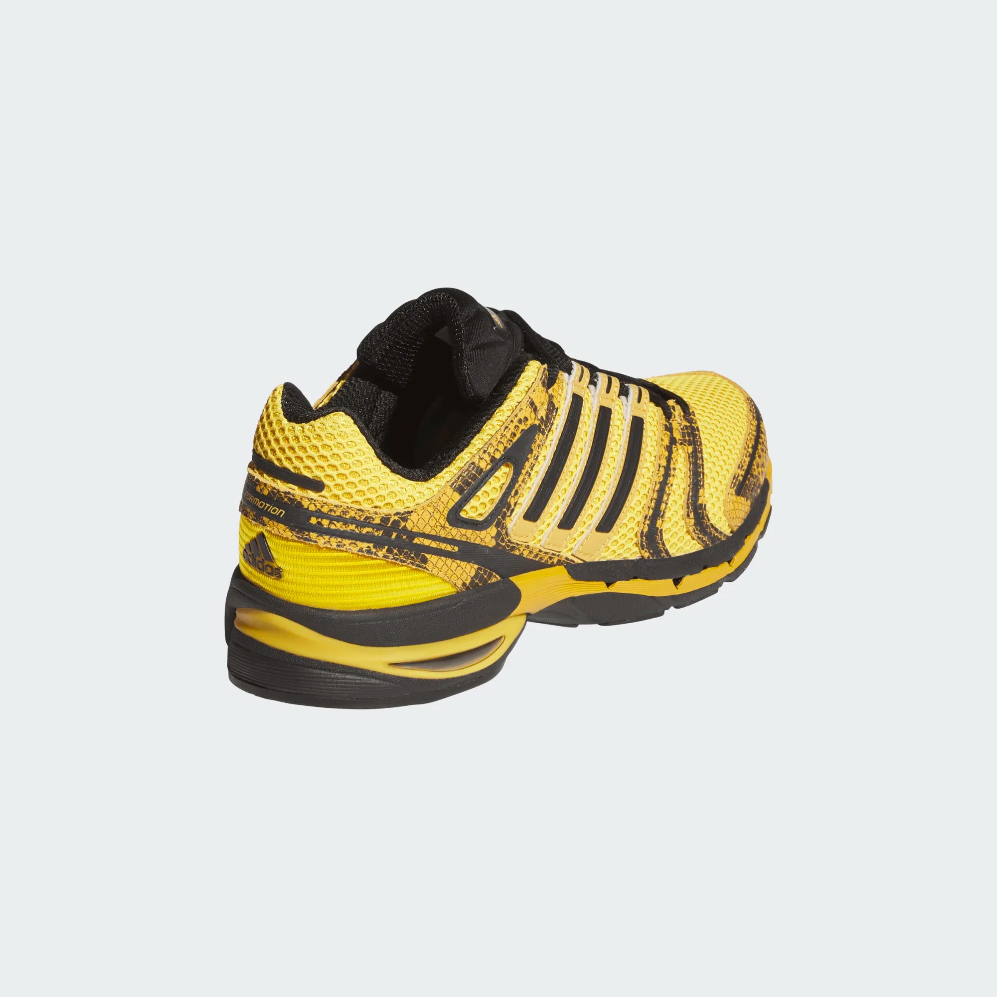 Adidas Womens Adistar Control 5 
