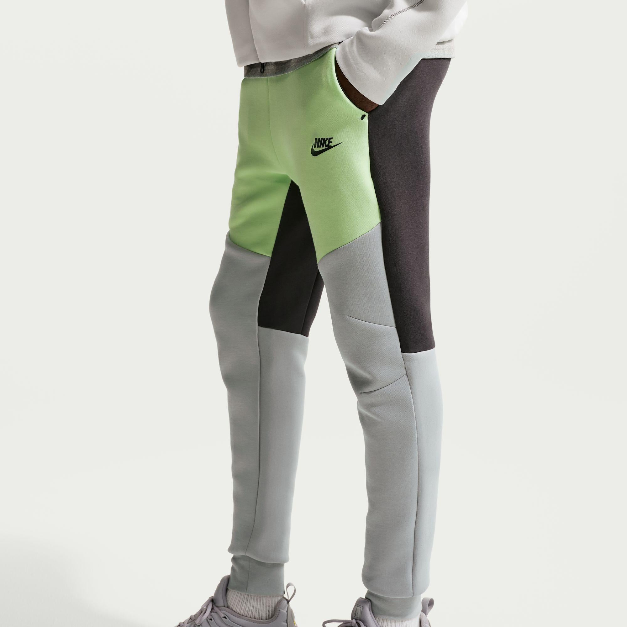 Nike Tech Fleece Joggers “Liquid Lime”