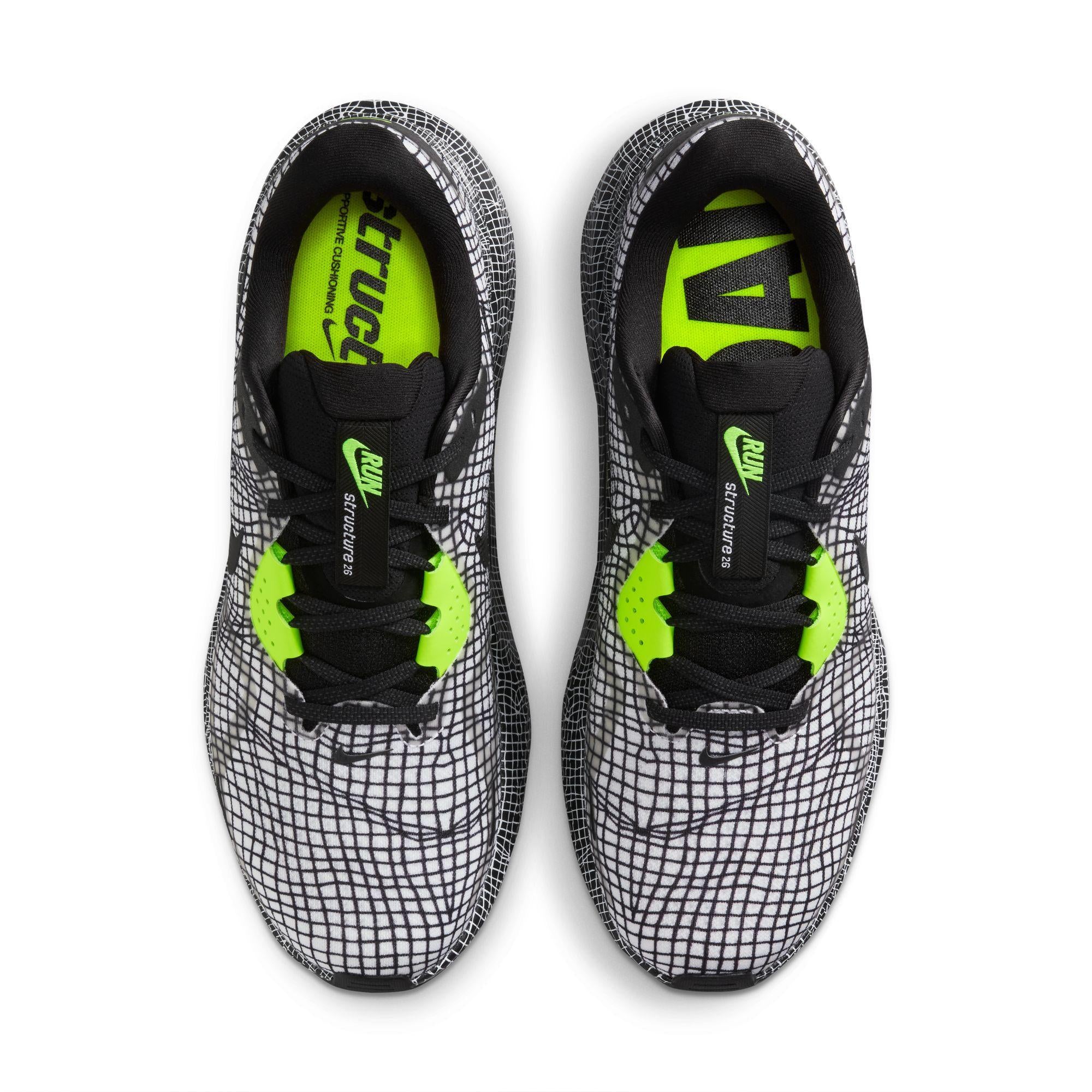 Nike Structure 26 
