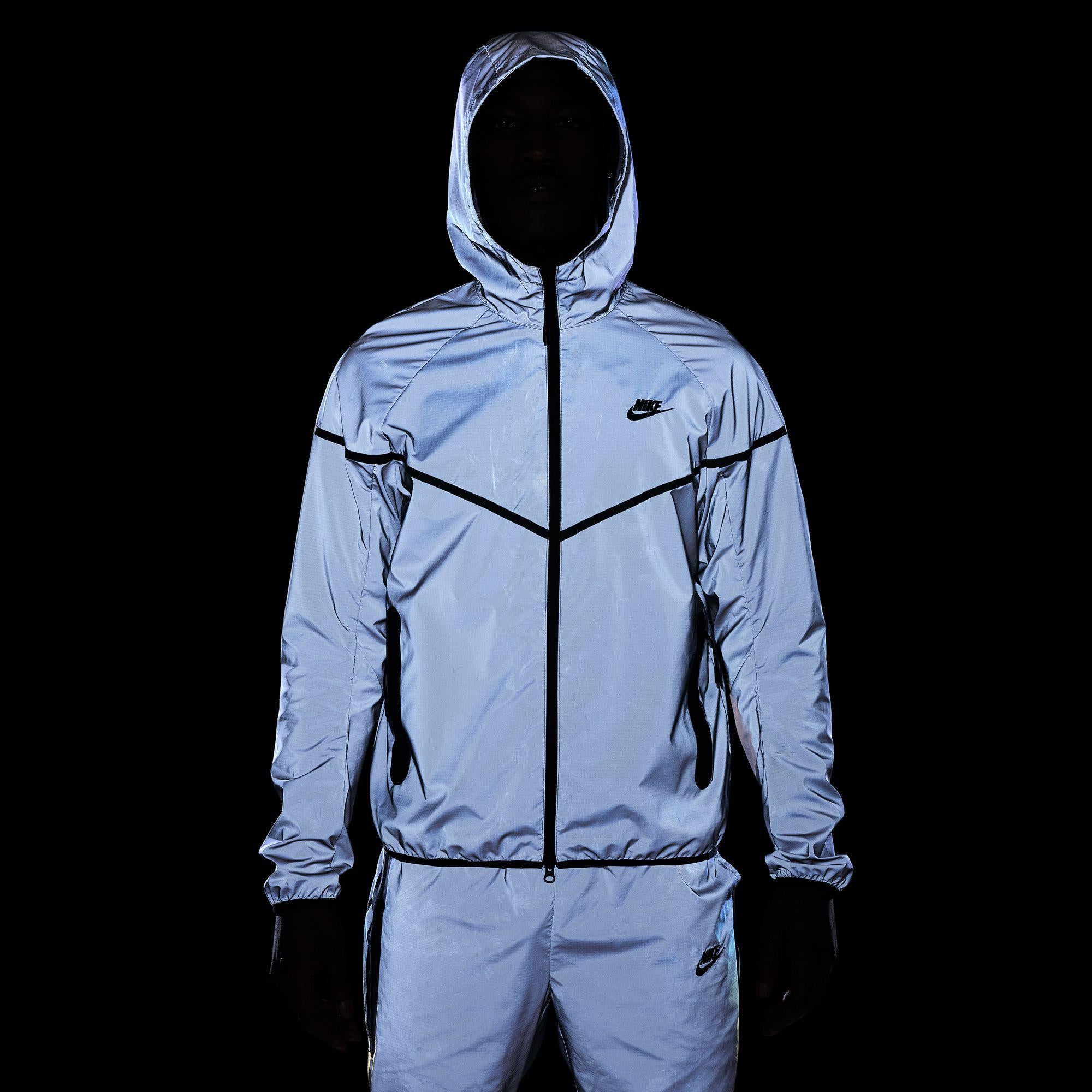 Nike Tech Reflective Top
