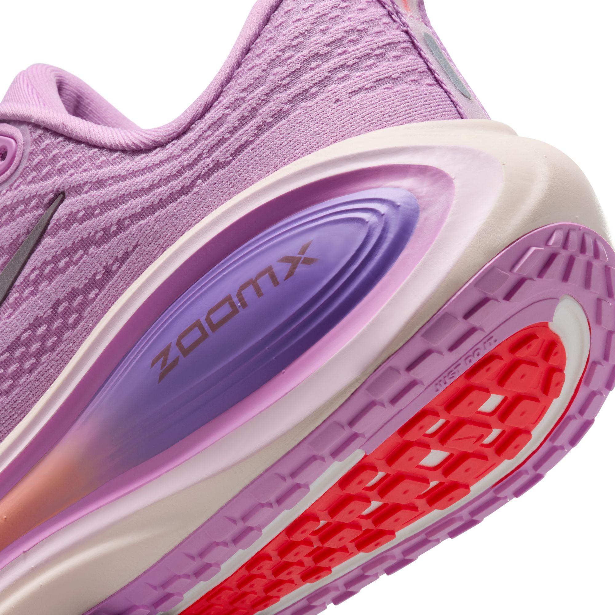 Nike Women Vomero Plus “Light Magenta/Pink Foam”