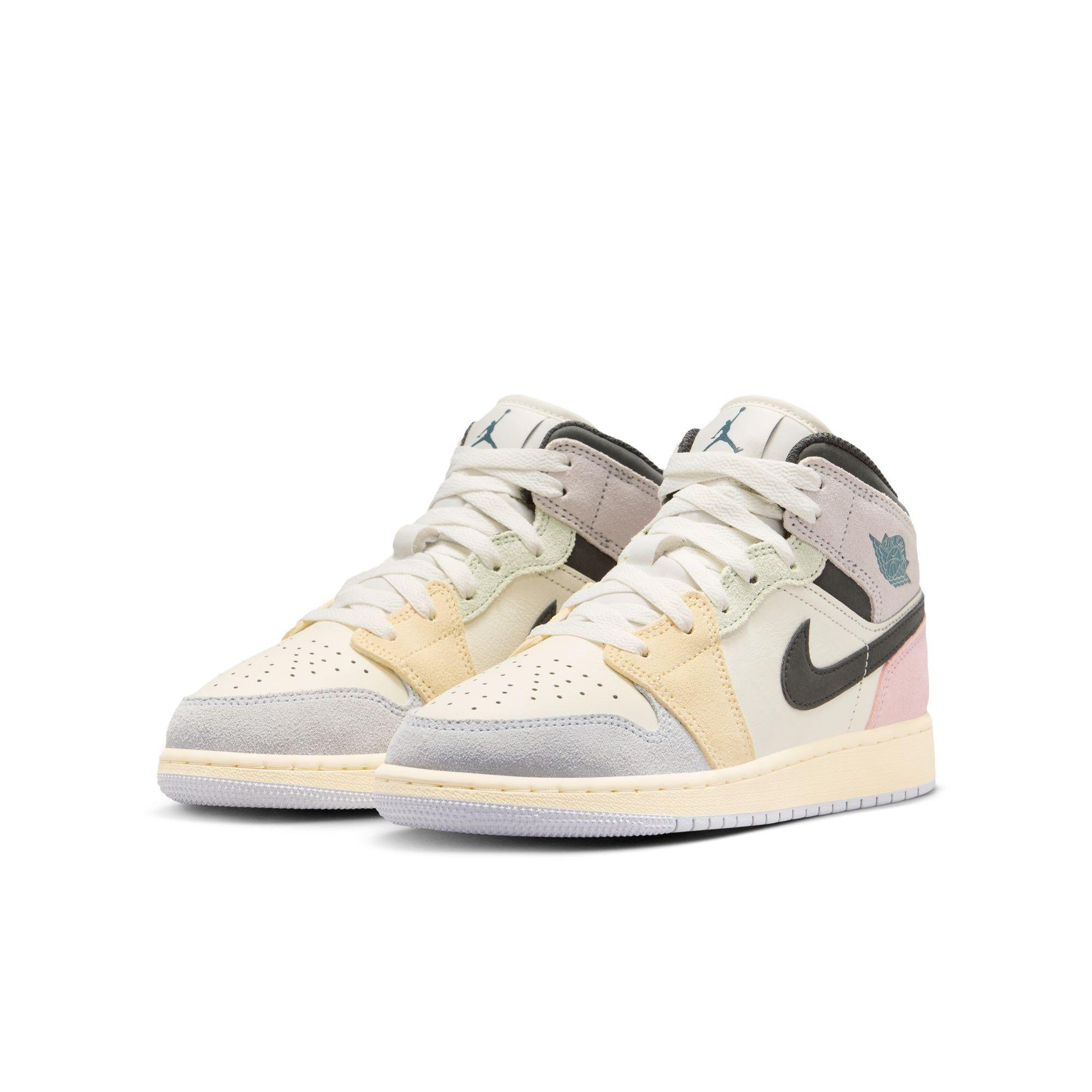 Air Jordan 1 Mid SE Gradeschool “Sail Pastels”