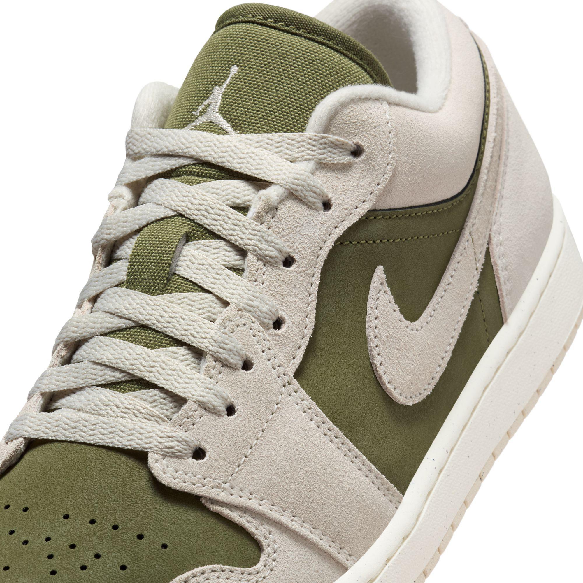 Air Jordan 1 Low SE Medium Olive
