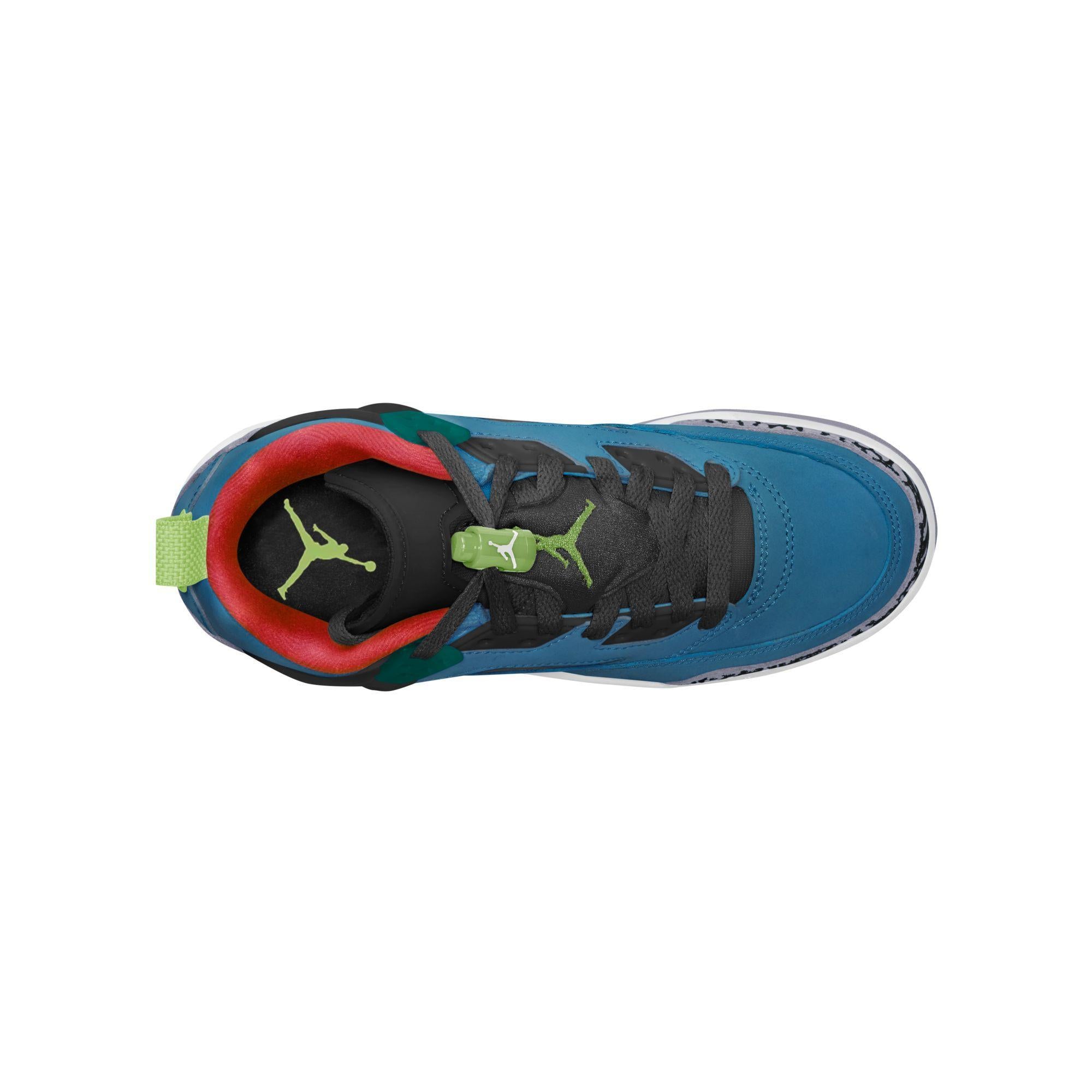 Jordan Spizike Low Gradeschool “Vivid Green”
