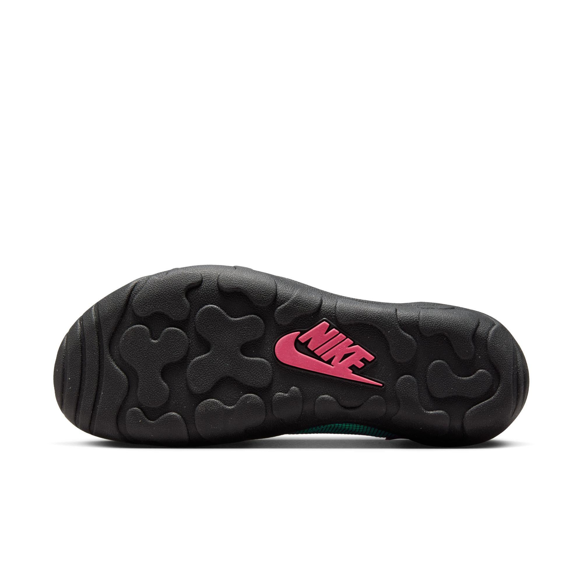 Nike Aqua Turf