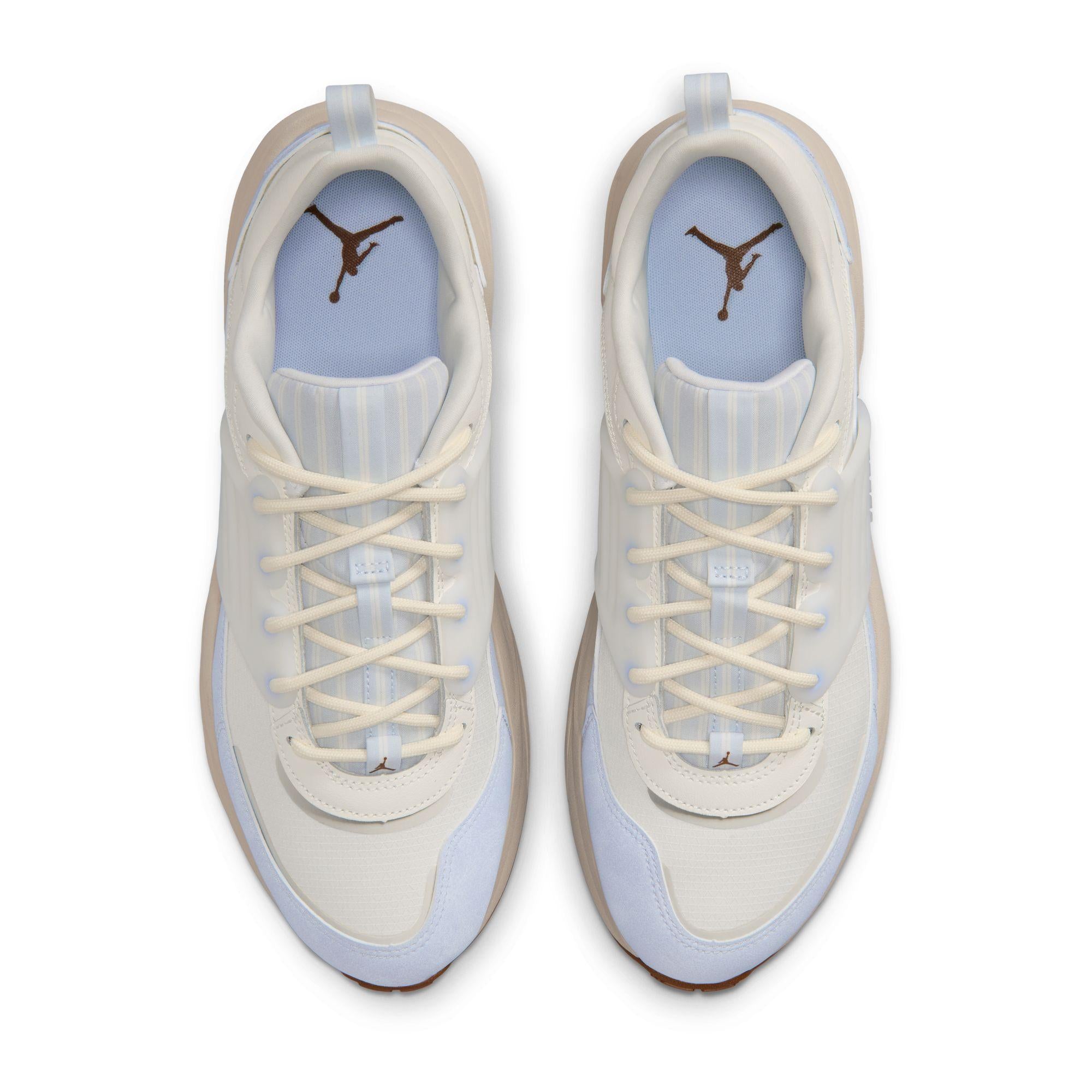 Jordan Trunner O/S “British Tan”
