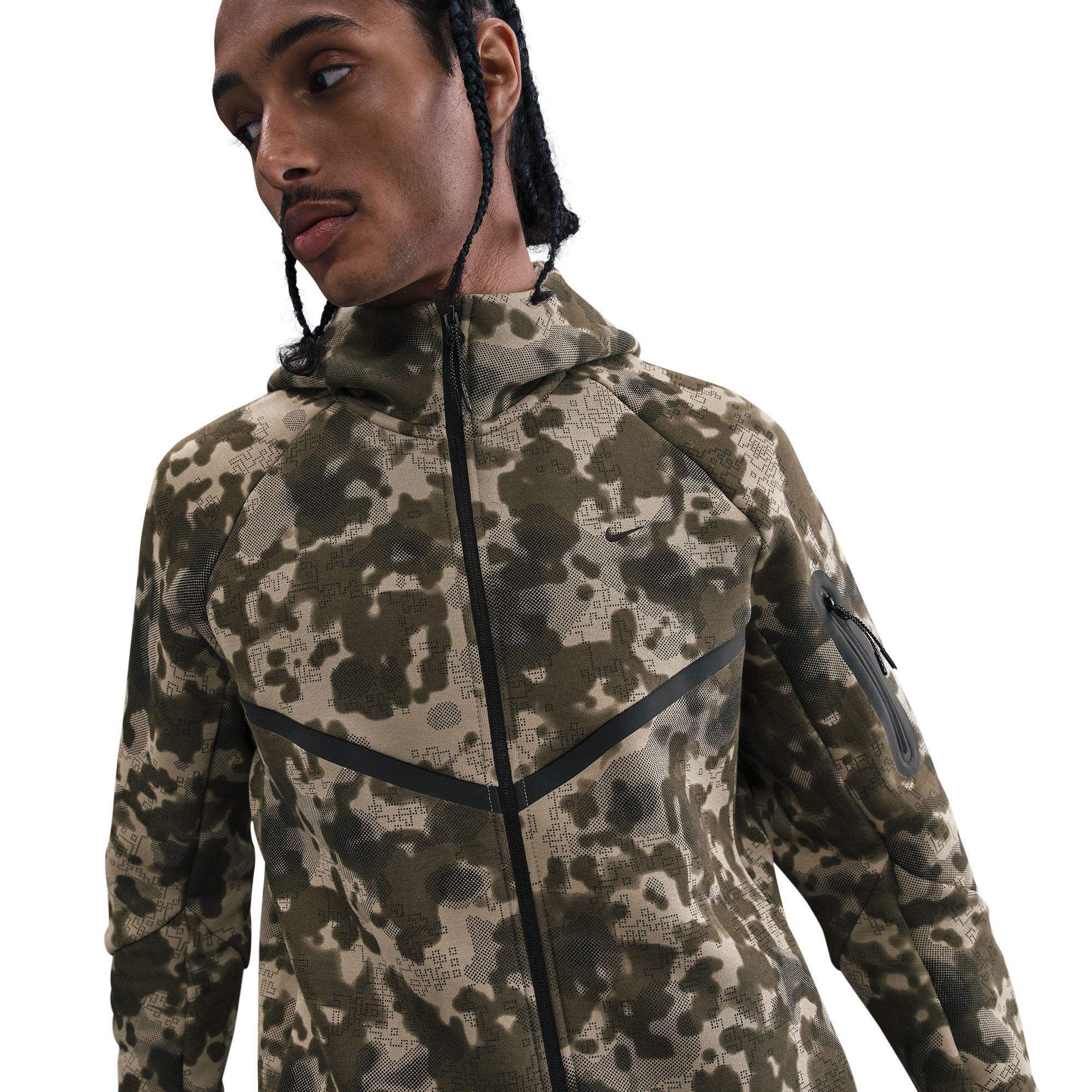Nike Tech Camo Full-Zip Fleece Camo Windrunner Jacket