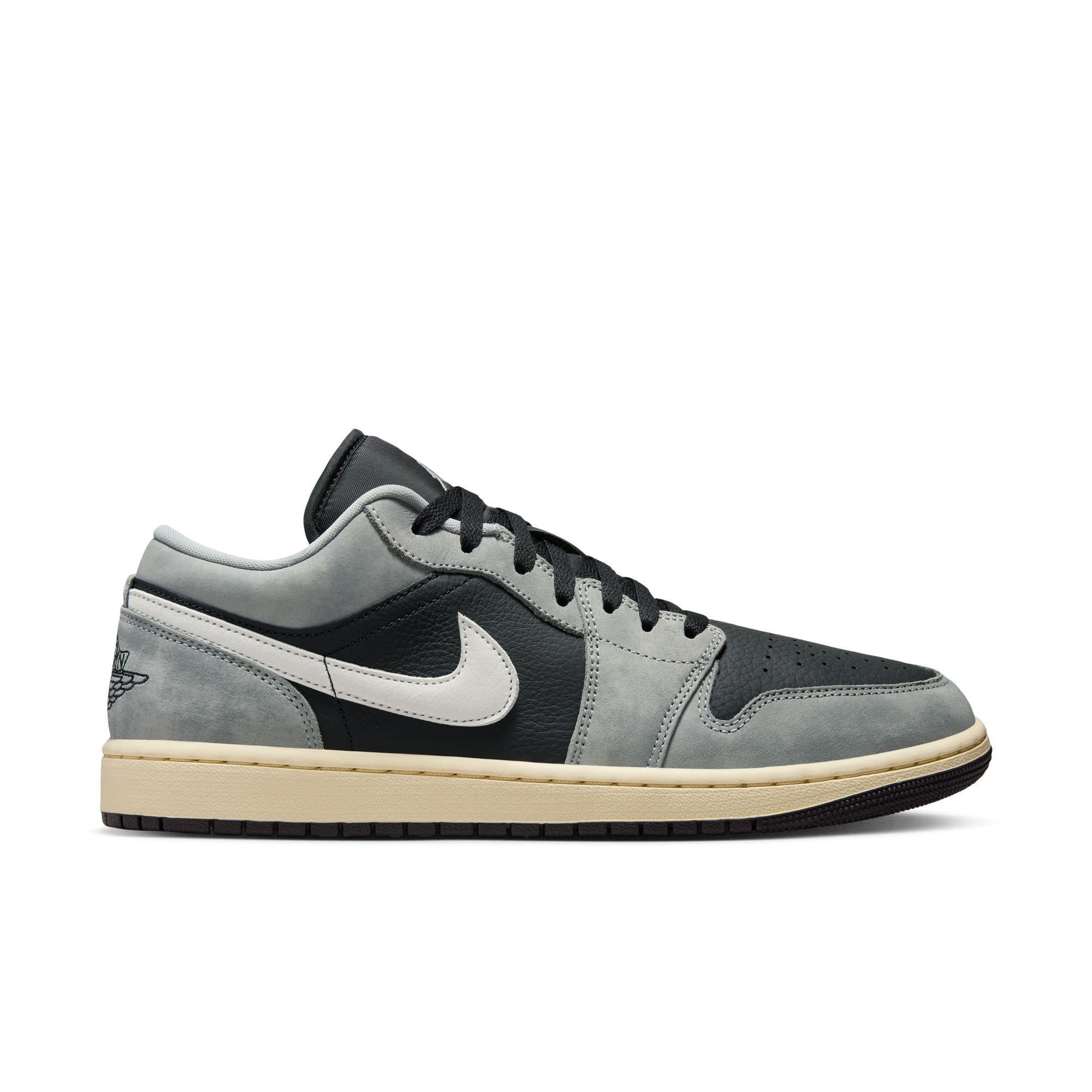 Air Jordan 1 Low SE 