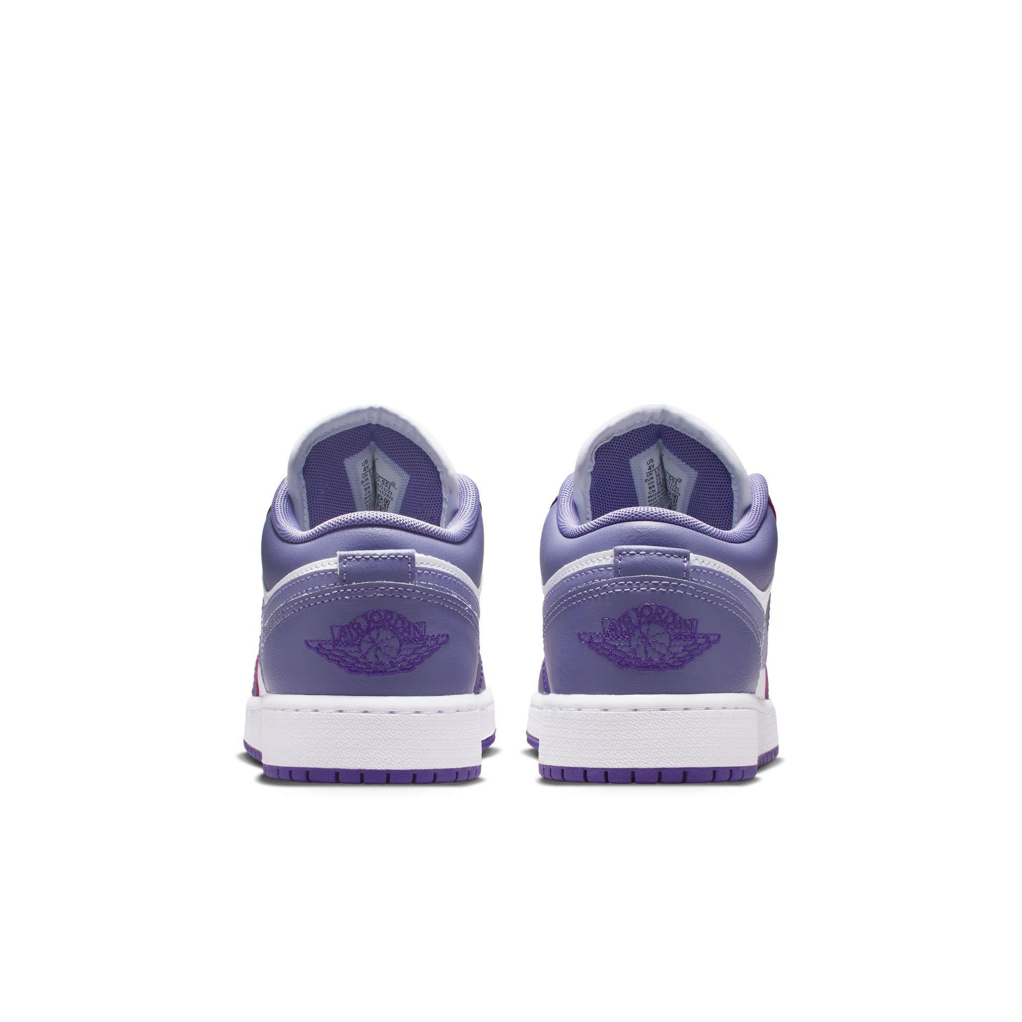 Air Jordan 1 Low 