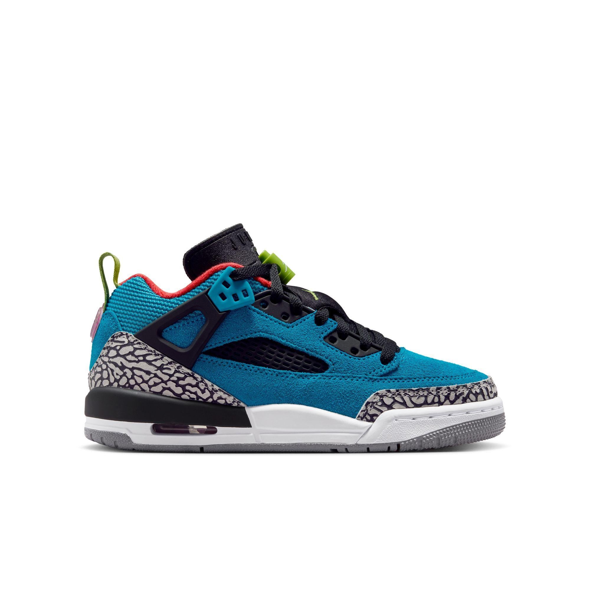 Jordan Spizike Low Gradeschool “Vivid Green”