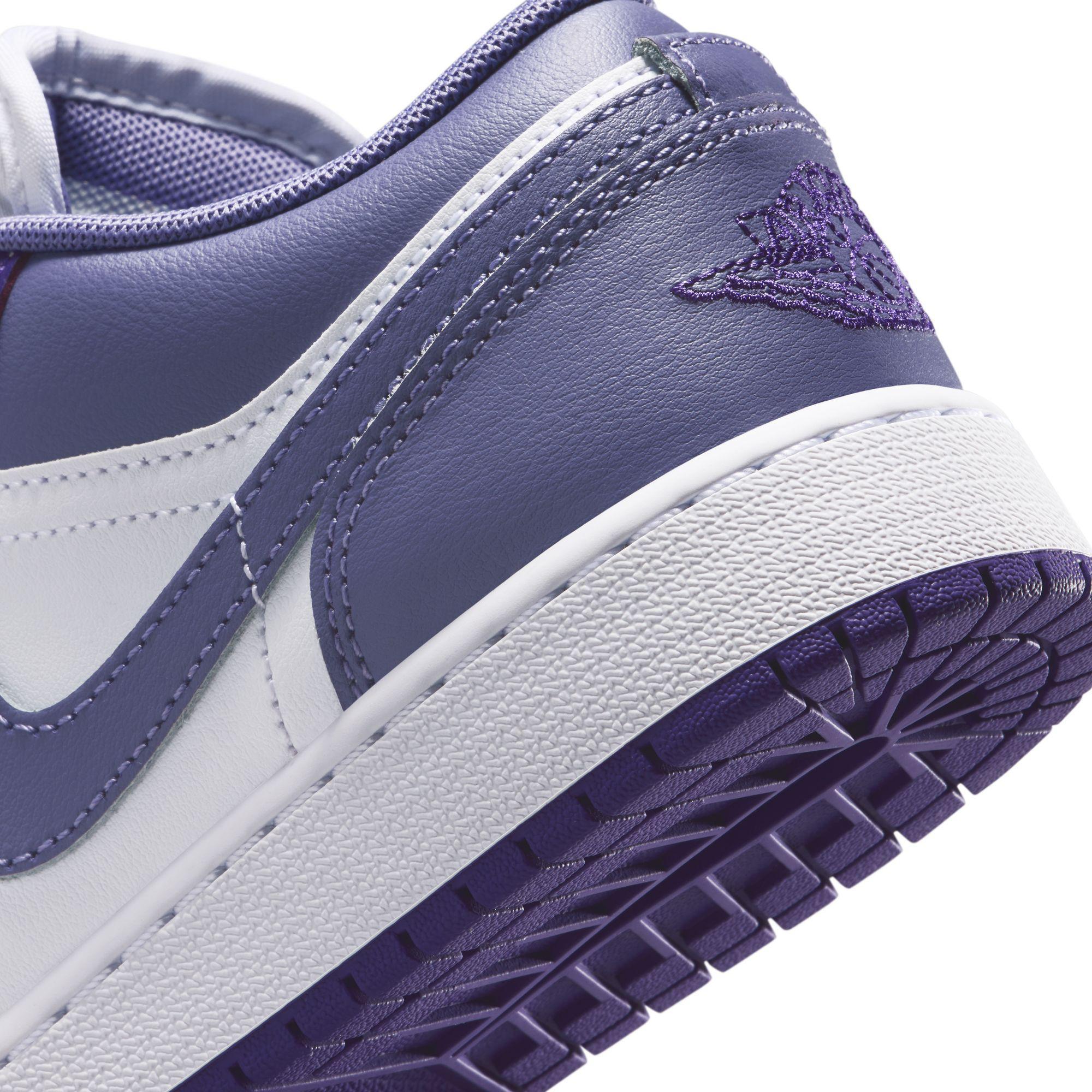 Air Jordan 1 Low 