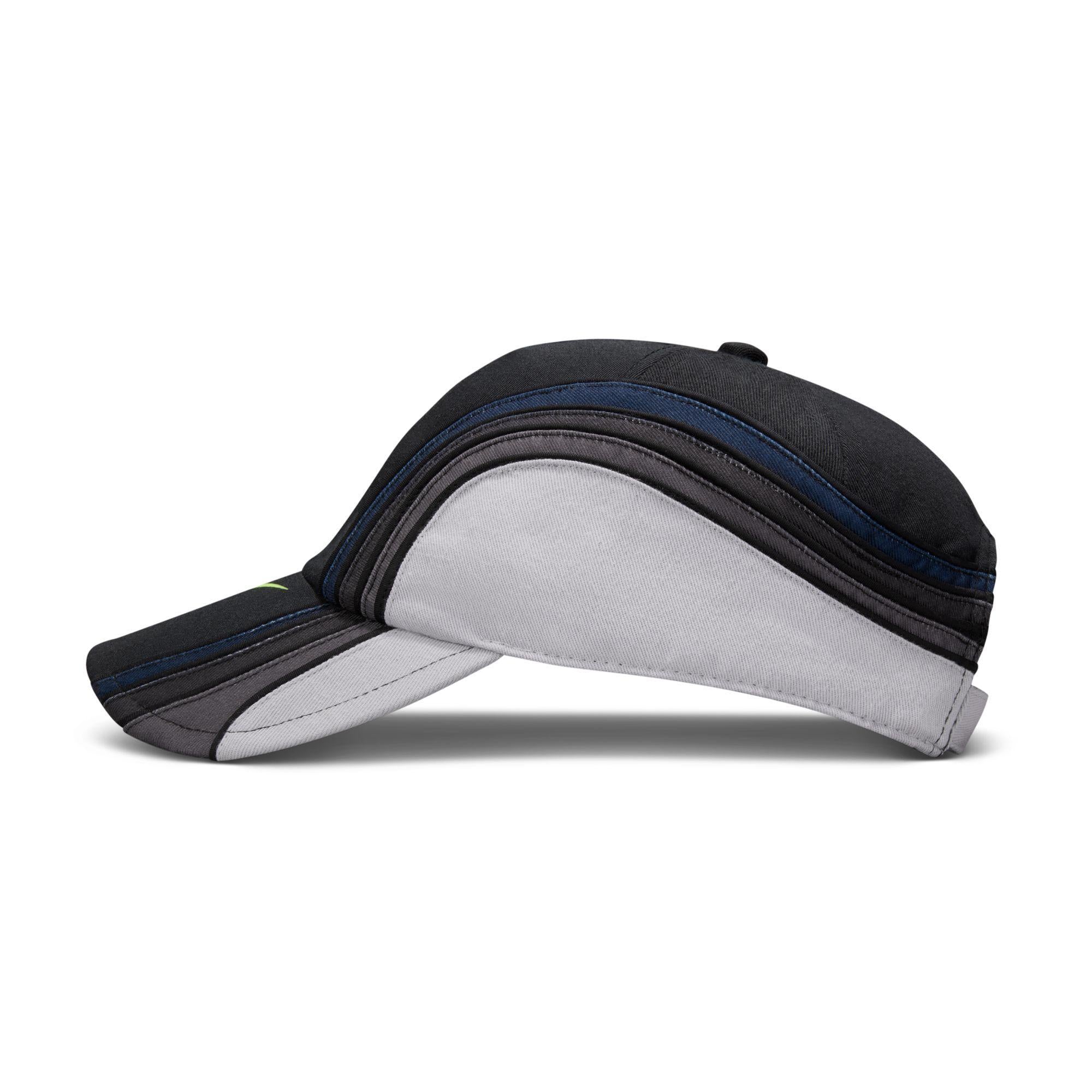 Nike Club Black Snapback