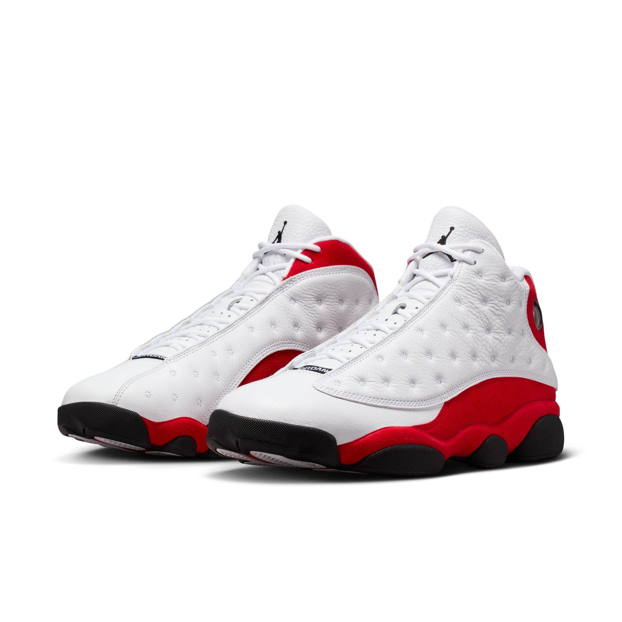 Air Jordan 13 Retro “Chicago”