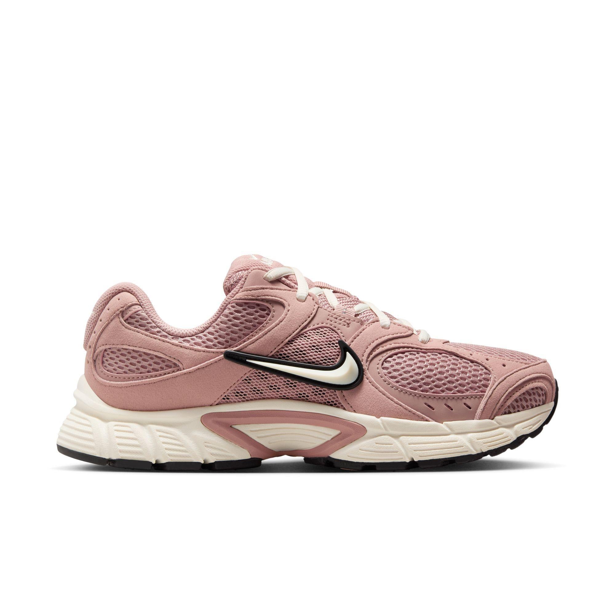 Women Nike V5 RNR “Particle Pink”