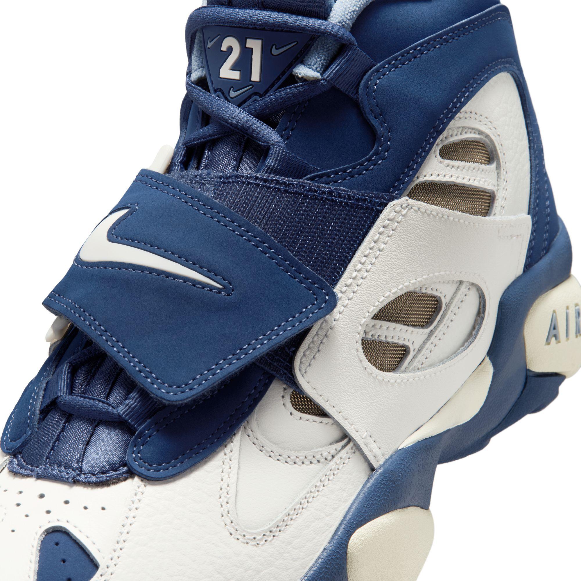 Nike Air Diamond Turf II “Sail and Blue Grey”