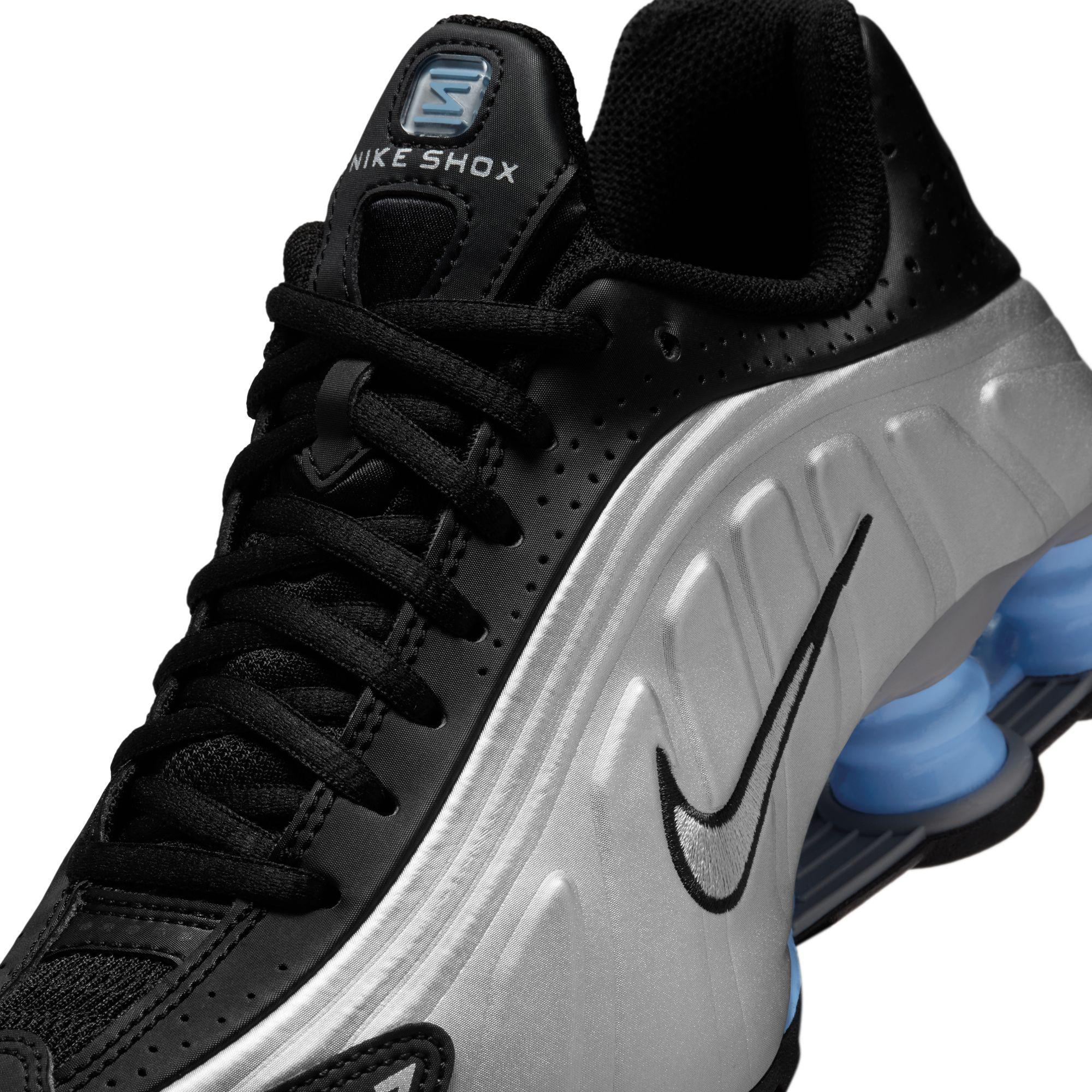 Nike Shox R4 Gradeschool 'Metallic Silver'