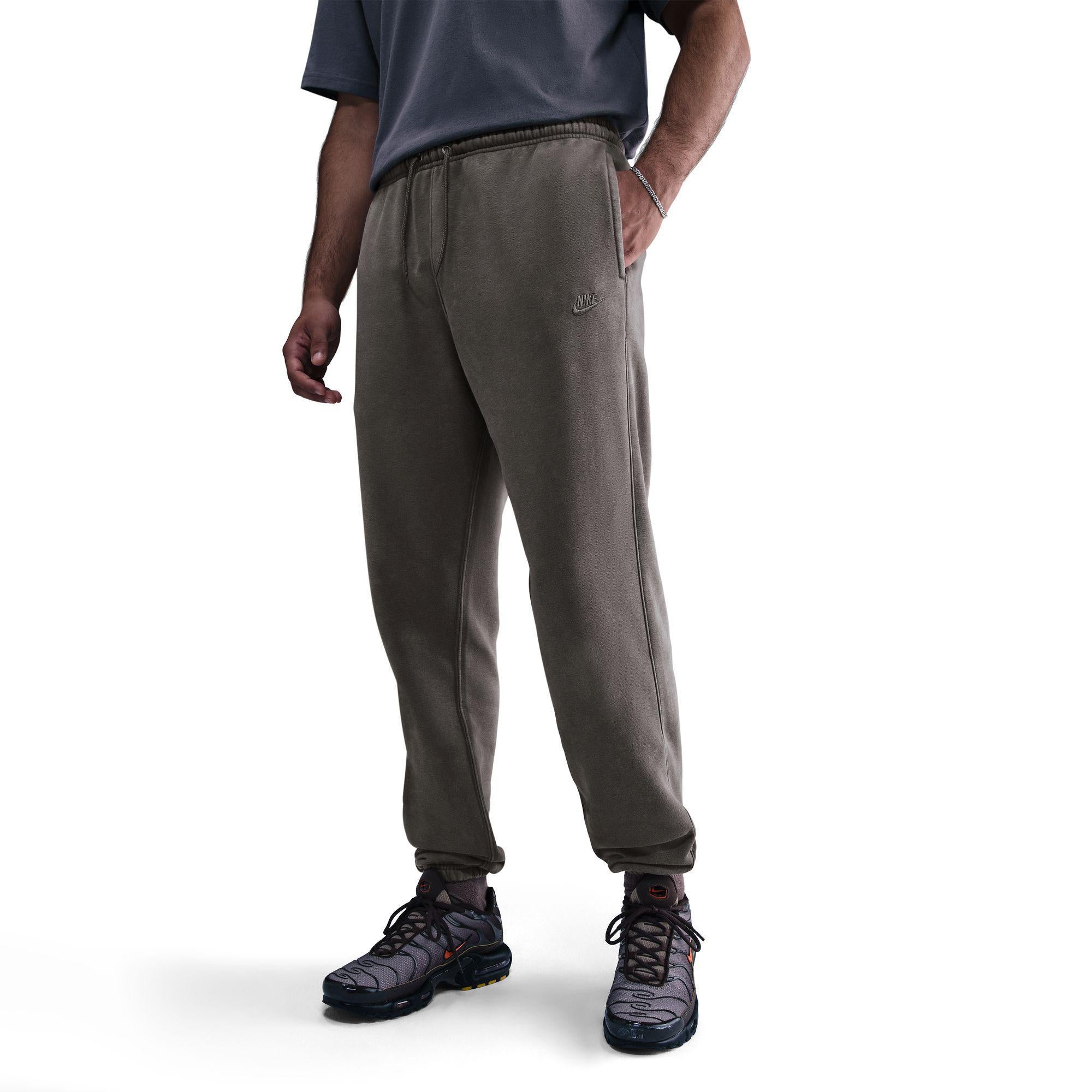 Nike Sportswear Club Sweatpant Cave Stone