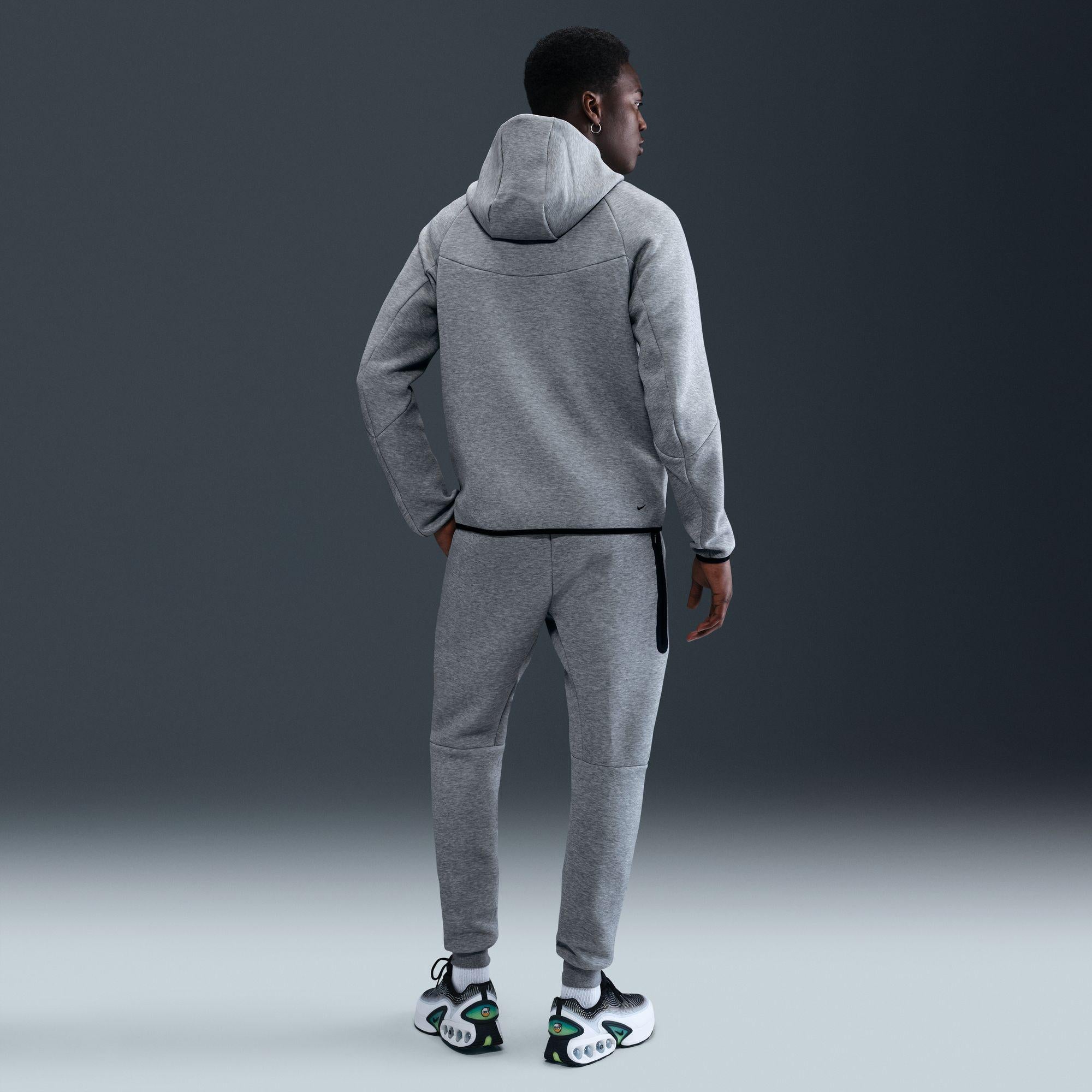 Nike Tech Men's Fleece Windrunner Full-Zip Jacket