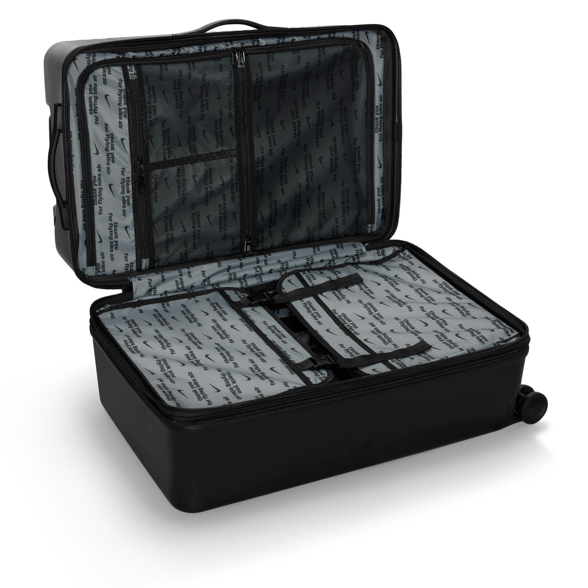 Nike Large Checked Luggage “Black”
